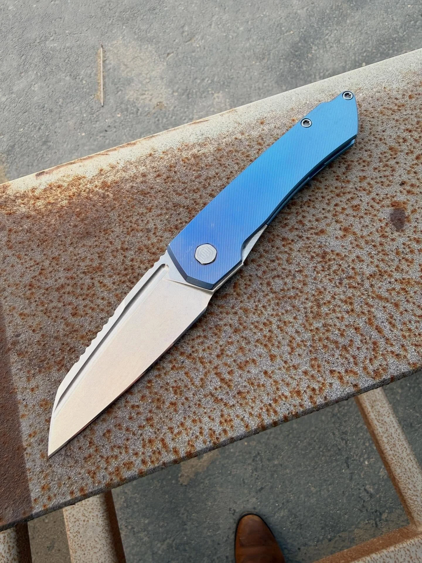 @machinewise Mojave with flipper &amp; lanyard loop delete.