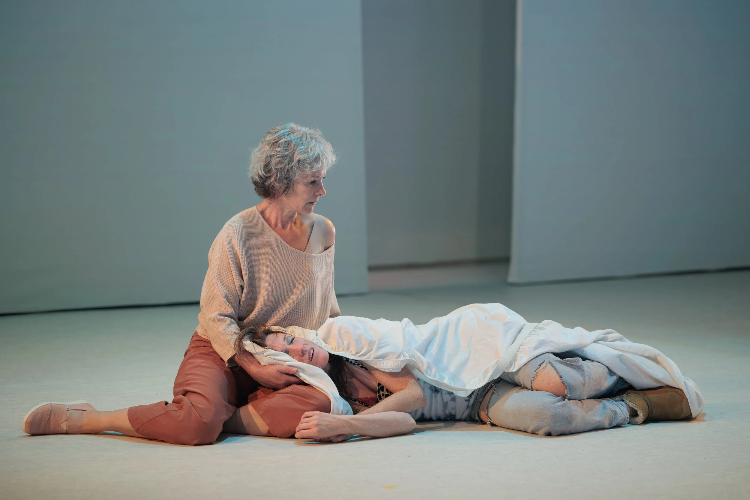 Jamais dire Jamais 51.jpg