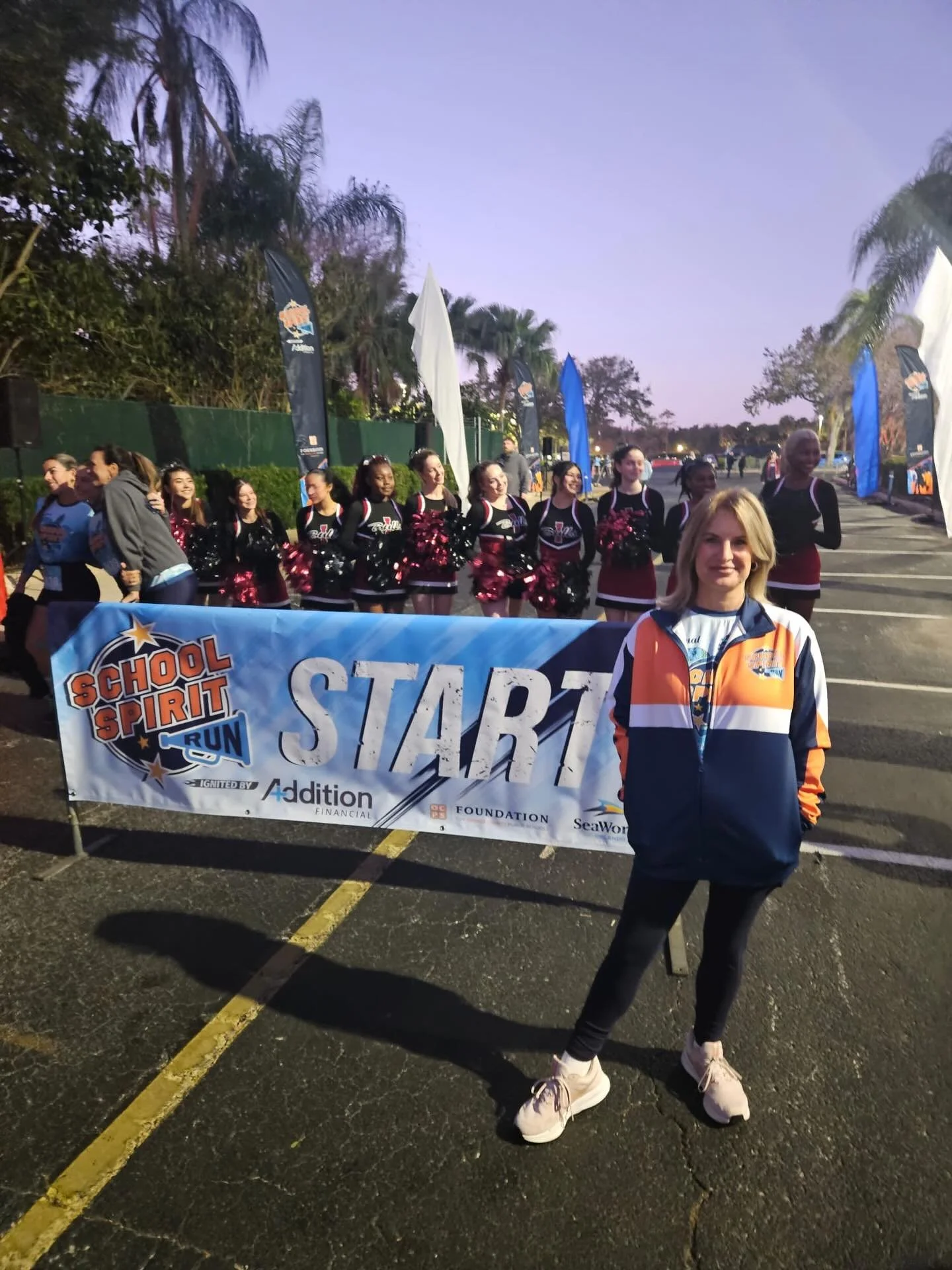 I had such a fun time at the OCPS School Spirit Run this past weekend 🏃&zwj;♀️It&rsquo;s always great spending time with our community and supporting an event that gives back to our schools 💙🏫