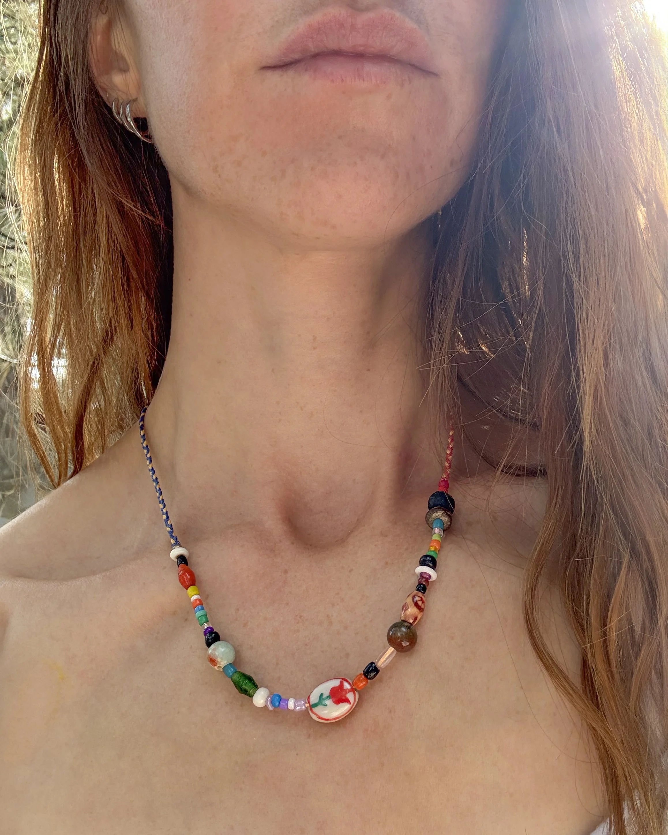 rosenecklace3.jpg