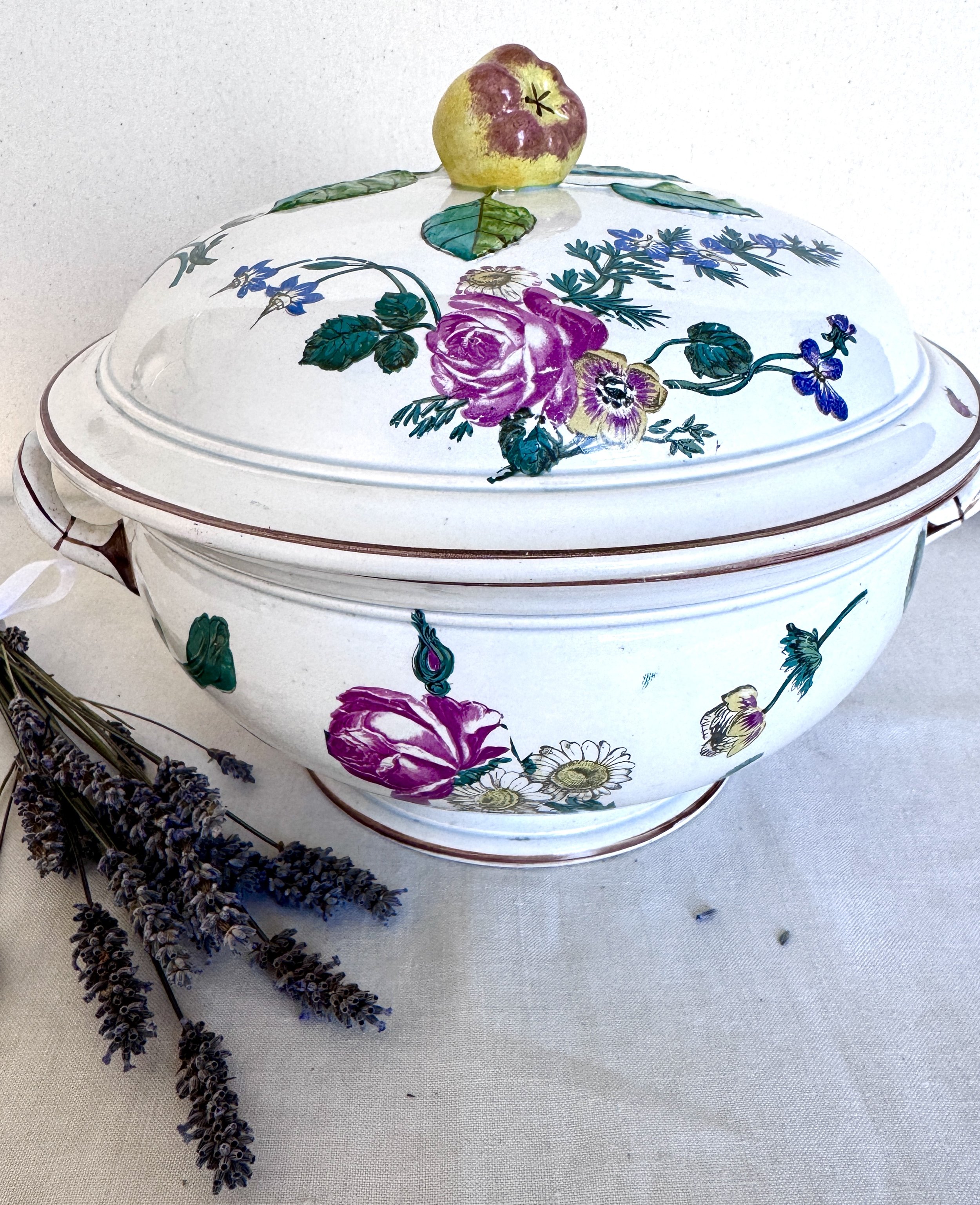 Antique Gien Faience Tureen with Lid (c. 1890-1920)