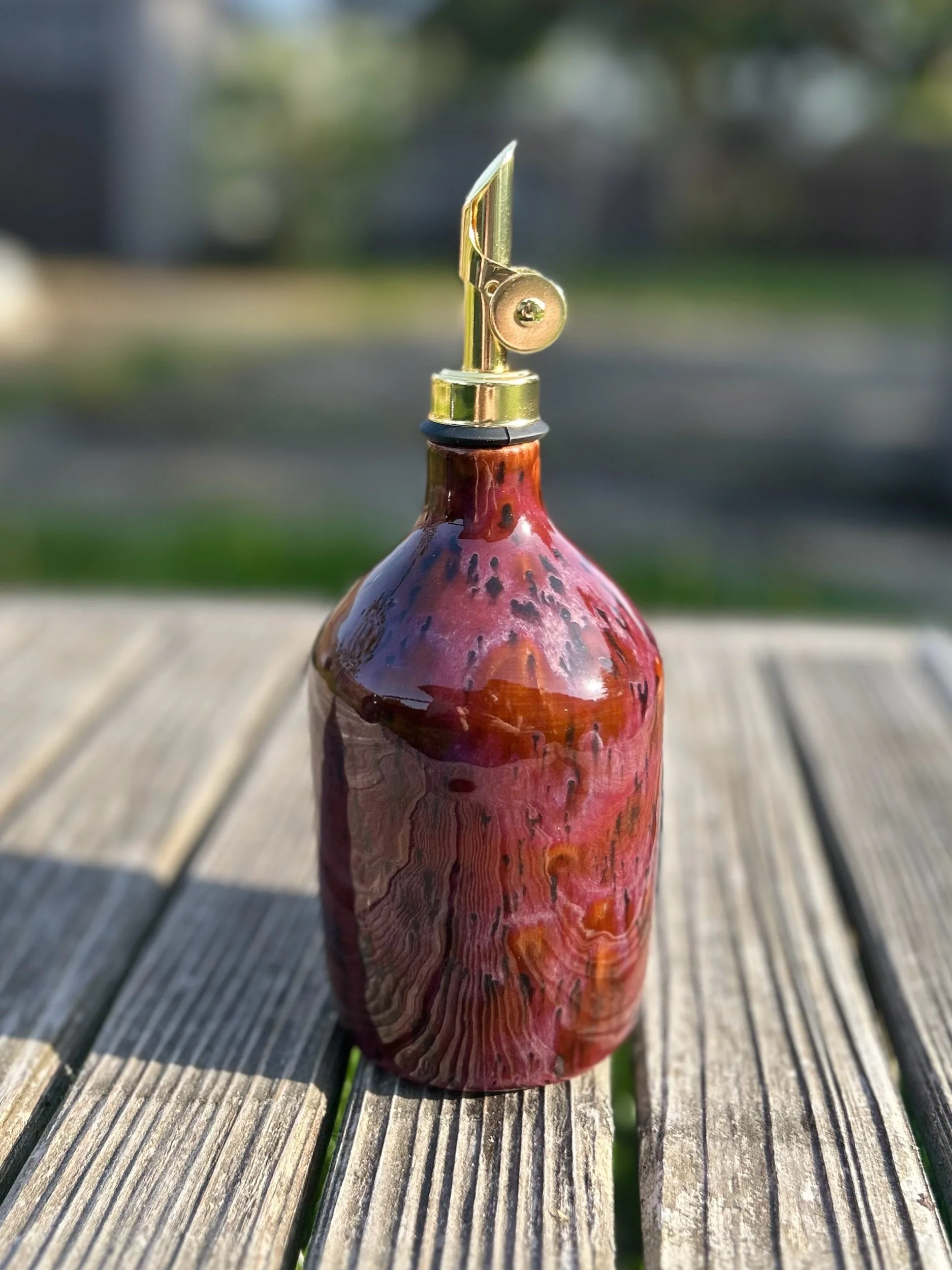 Oil Decanter in Speckled Plum