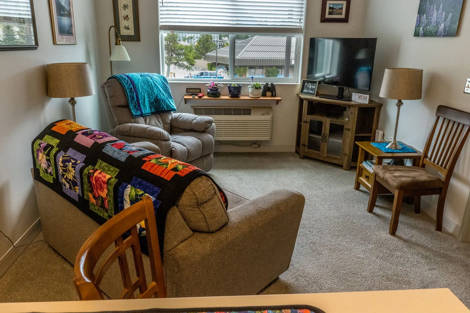 Living room at Riverview Senior Living and Memory Care in Juneau Alaska