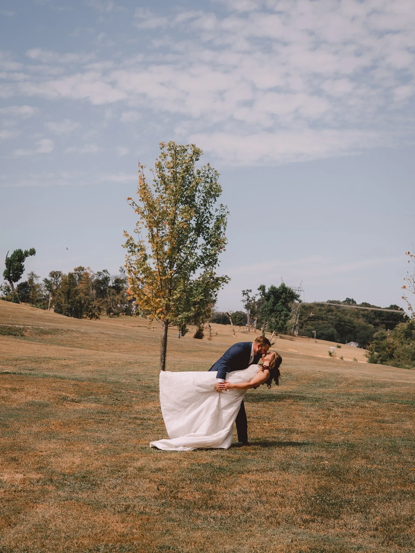 it is such an honor to be a part of someone’s wedding day and I’m so grateful Sara chose me to be a part of hers! 
•
•
•
#Calligraphy #nashvillecalligrapher #weddings #tennesseewedding #nashvilleweddings #murfreesborotn #f