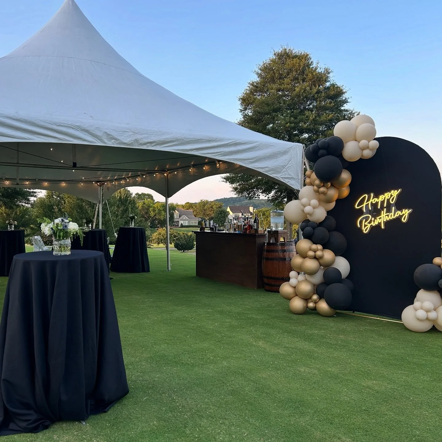 firm believer in celebrating every milestone 💛🖤
•
•
•
#Calligraphy #nashvillecalligrapher #weddings #tennesseewedding #nashvilleweddings #murfreesborotn #franklin #tennessee #handlettering #invitations #envelopes #nashvillecalligrap