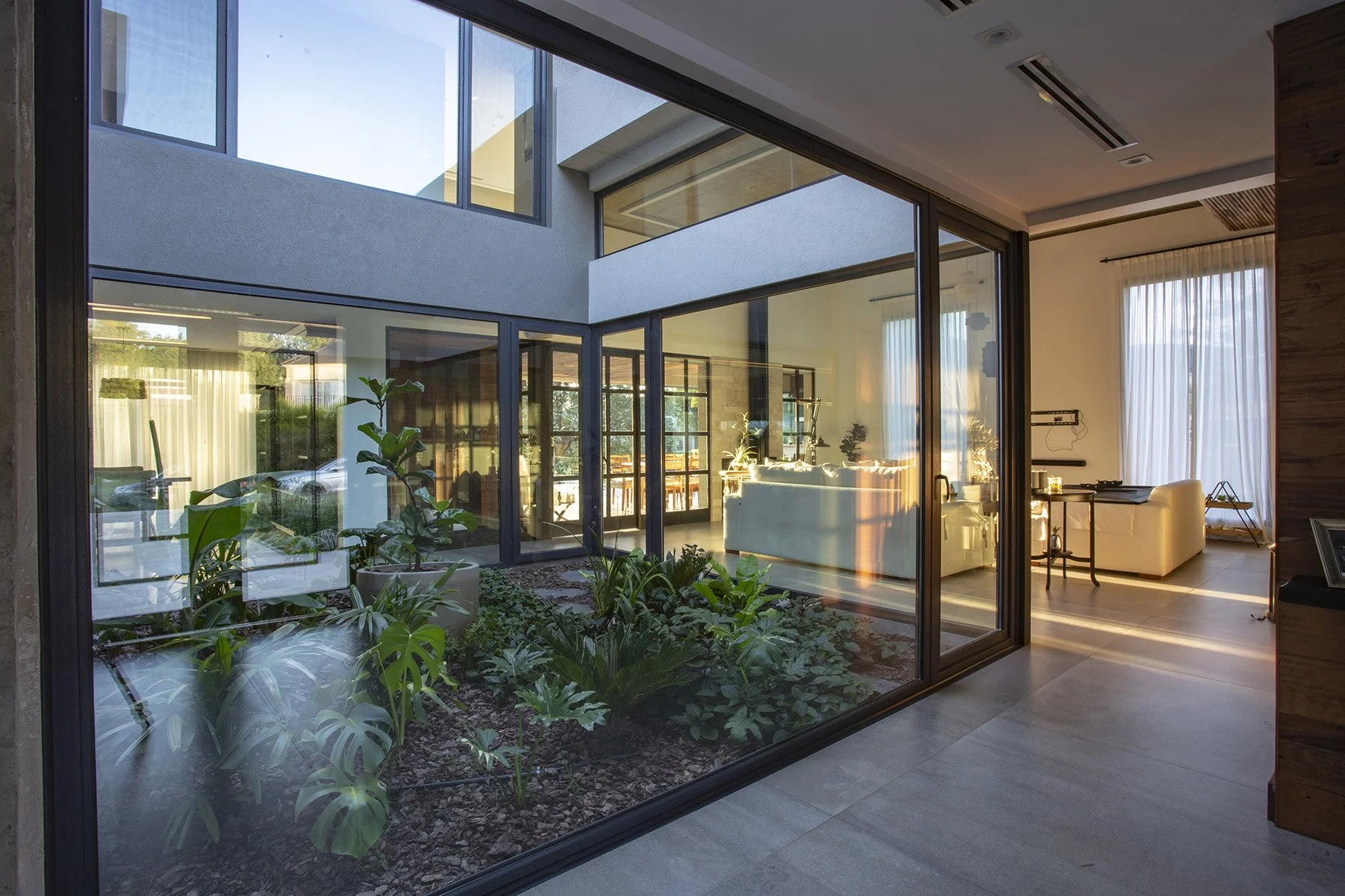 Aostri Arquitectos - Residencial - St Thomas 2024 19.jpg