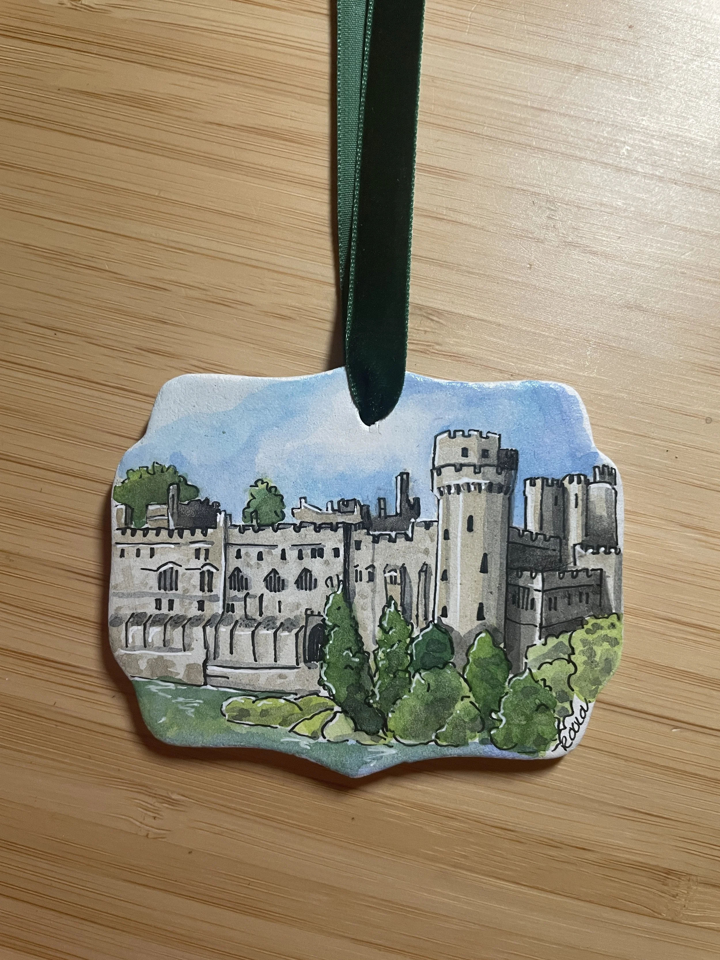 Warwick castle bauble.JPG