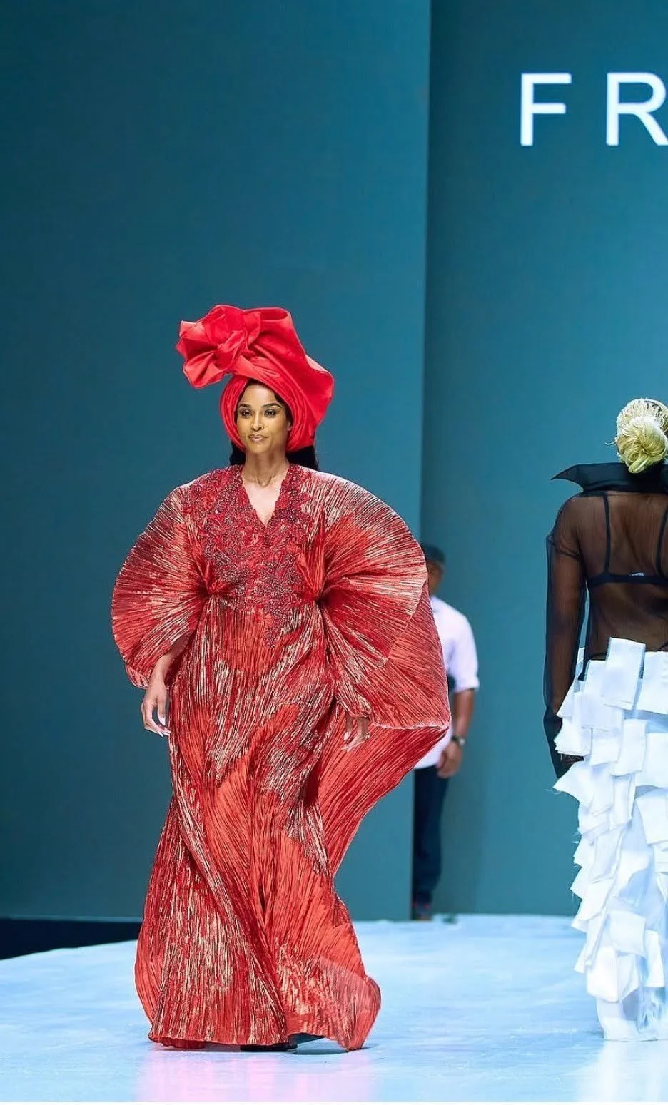 Influencers, Celebrities, and the Changing Face of Runway Shows