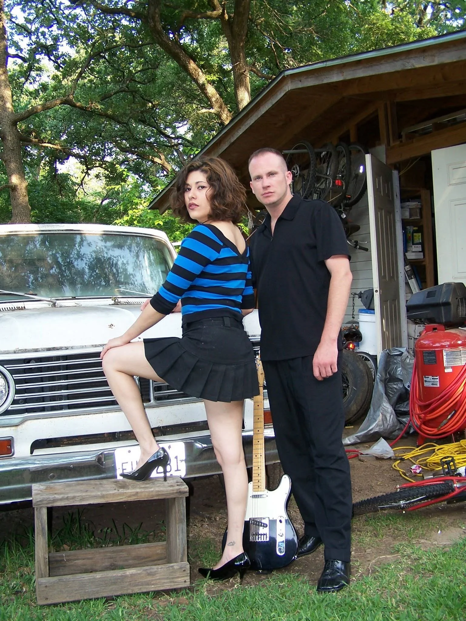 The Vibe, 2005
With Michael Thompson.
Photographed in my parents’ backyard in Grand Prairie.

After Misoto Rolira ended as a three-piece, Michael and I continued making music together as The Vibe. We played around Dallas, including Deep Ellum, Bishop