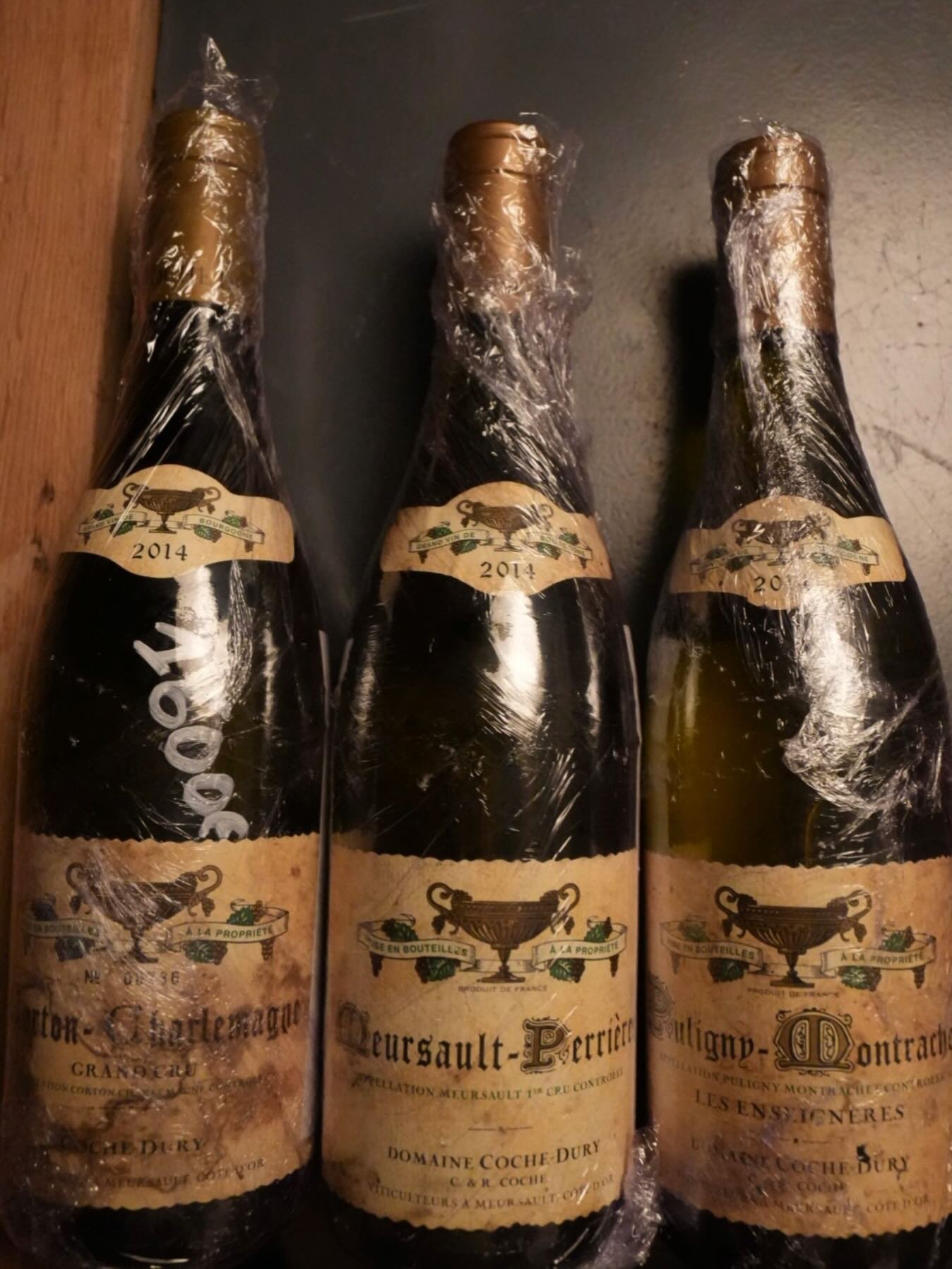 Domaine Coche-Dury &ndash; Meursault, Burgundy

Founded in the 1920s and brought to cult status by Jean-Fran&ccedil;ois Coche, the estate is now led by Rapha&euml;l Coche. Known for extremely low yields, meticulous vineyard work, and long &eacute;lev