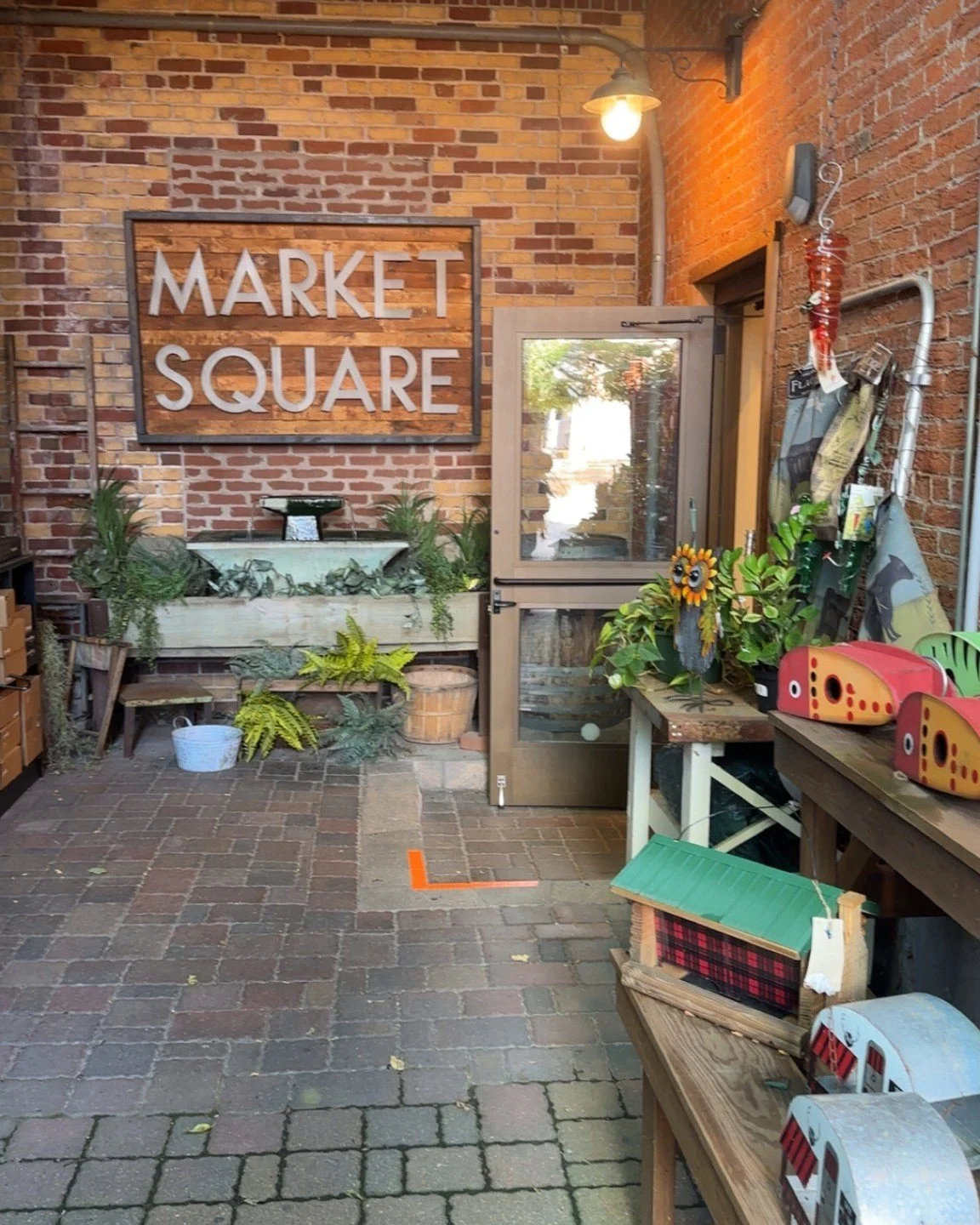 Explore Eau Claire Alert - 
Hey! Have ya'll ever been to The Local Store by @volumeone ? We made our very first venture in and we gotta say, we're obsessed!  The local artist support, the huge variety of products for sale, and the absolutely lovely s