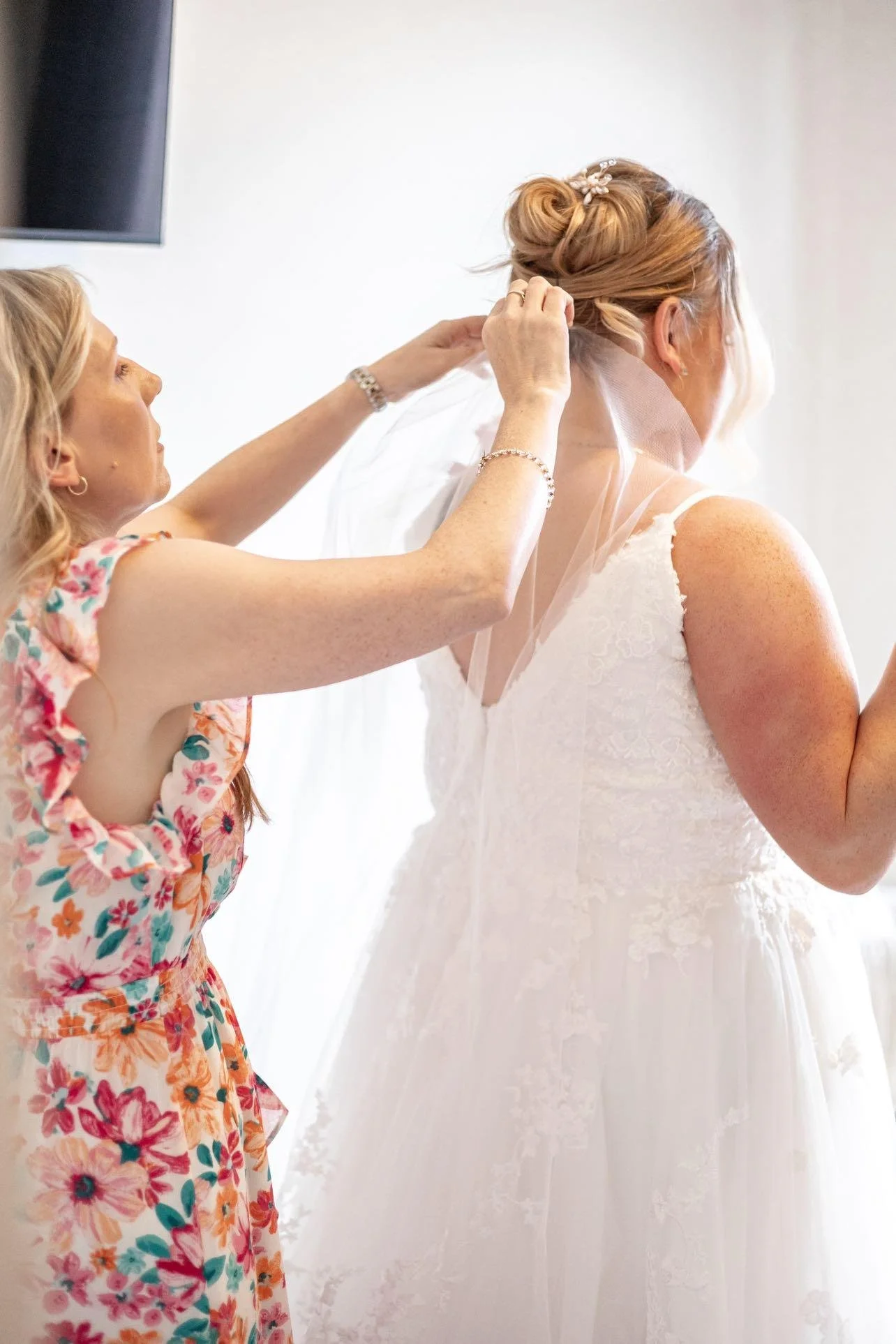 Tina's Bridesmaids Service Add-on -Tina the Celebrant - Miss TK Fotos