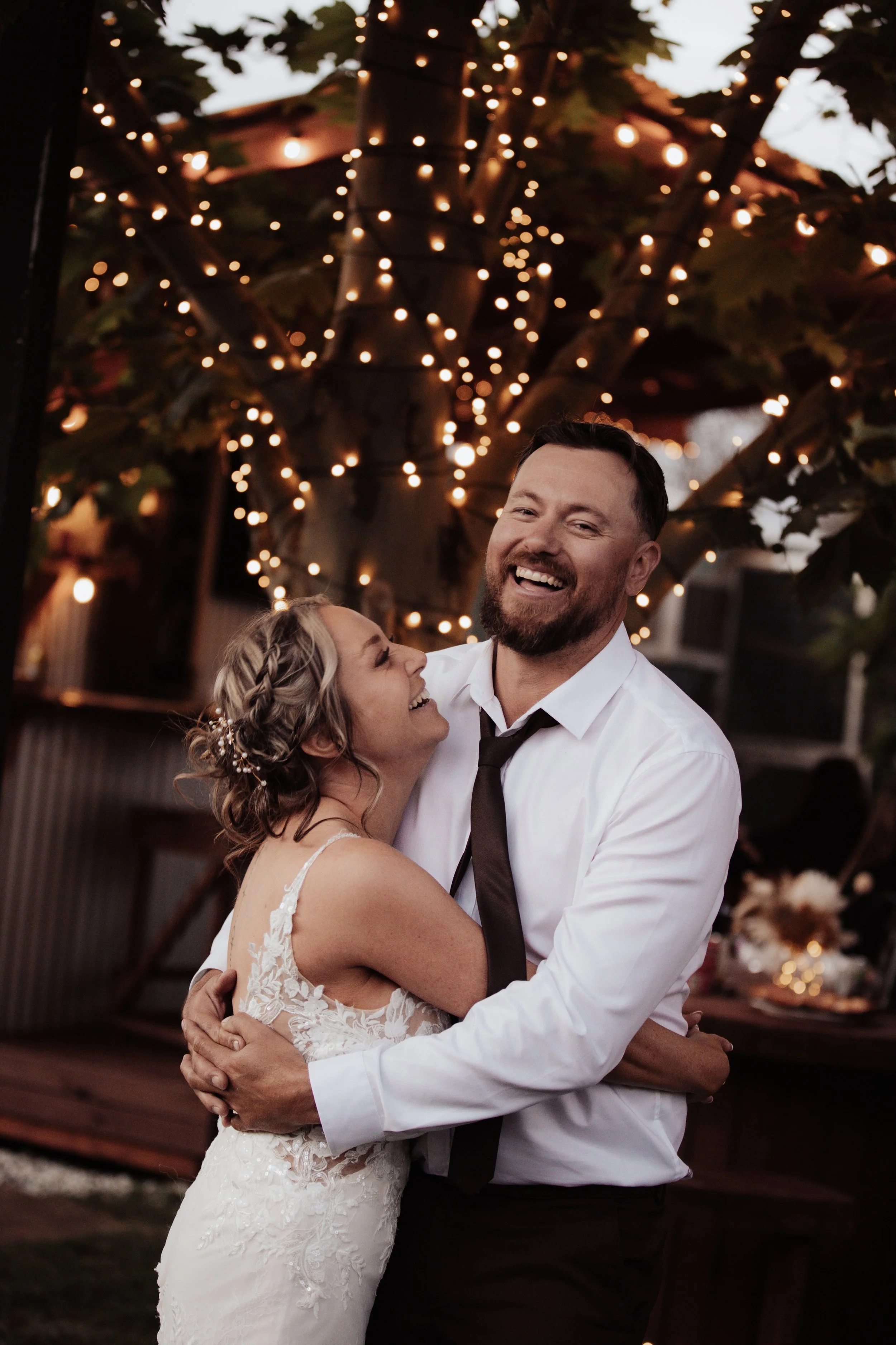 M & T - Kiwa Photography - Tina the Celebrant