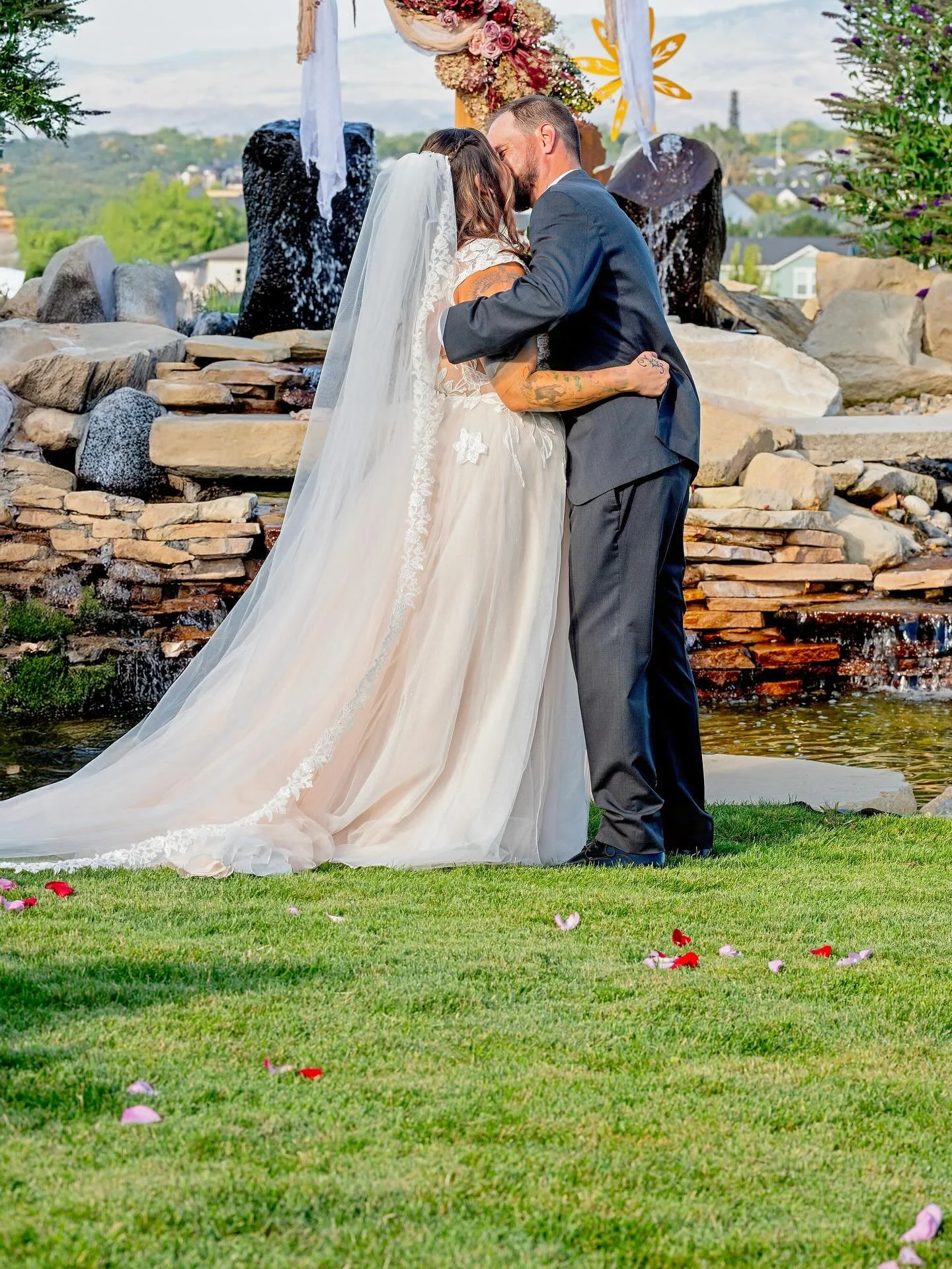 I&rsquo;ve been slacking on posting lately so here&rsquo;s the photos from Jacqueline and Taylor&rsquo;s wedding day 09.20.2025 in their friend&rsquo;s backyard and all their friends and family came together to help with catering, florals, officiatin