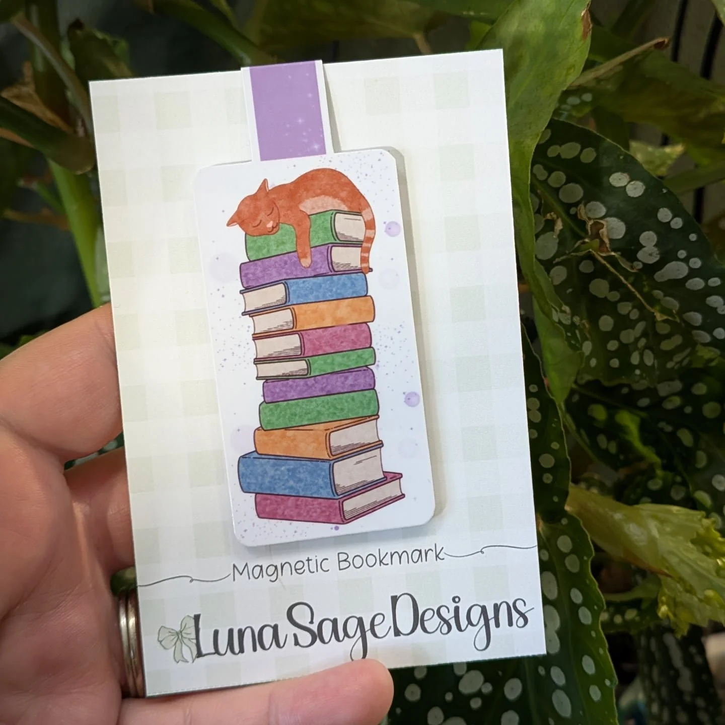 In love with this new bookmark design premiering at this weekend's pop-up!  Inspired by a cat bookstore I recently visited in Savannah.
We will be at NewBo City Market Oct 25 from 10-4.
Shop anytime at LunaSageDesigns.com or at our Etsy shop theLuna