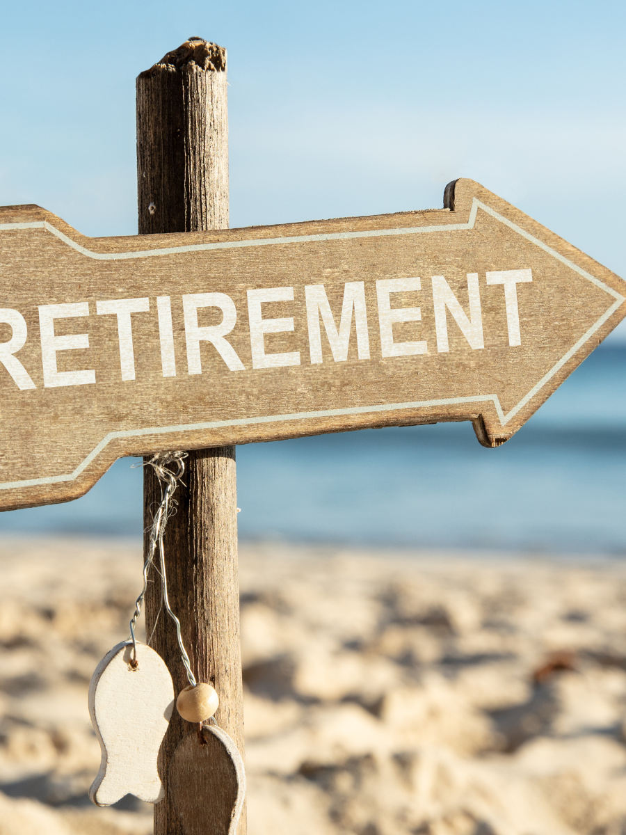 Retiring Early: A Friendly Guide to a Sustainable Plan