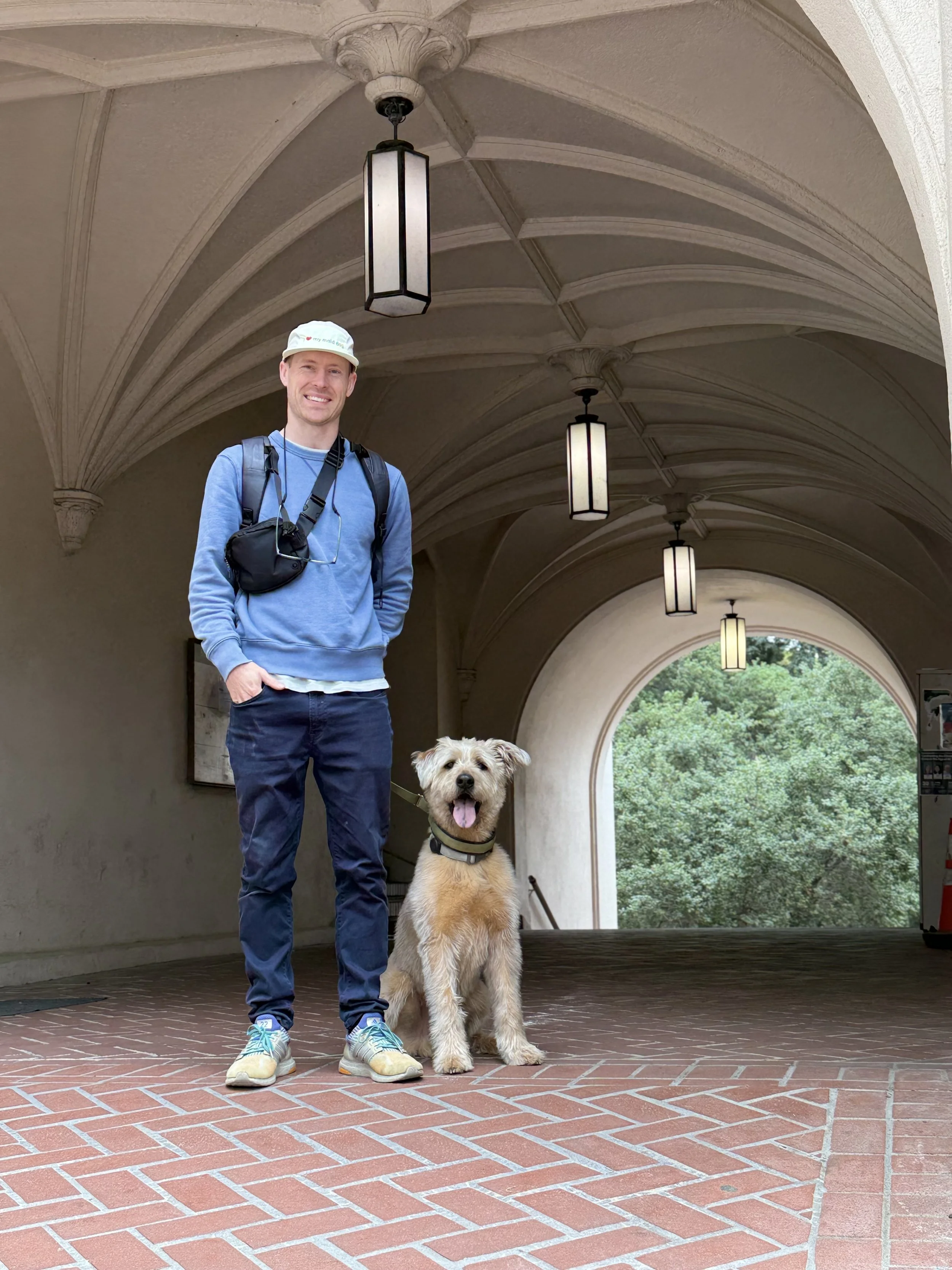 Mold inspection dog and handler in Santa Cruz