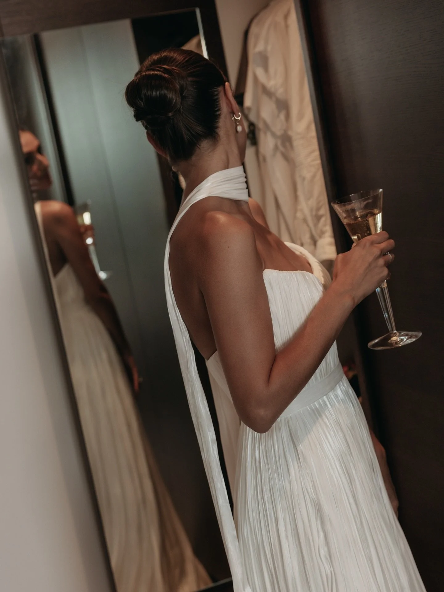 That first look at yourself in a full length mirror..💌

I think 2026 is the year we make instagram more casual again. Posting one off pictures because we feel like it, rather than spending hours fully curating a post &amp; then never actually postin