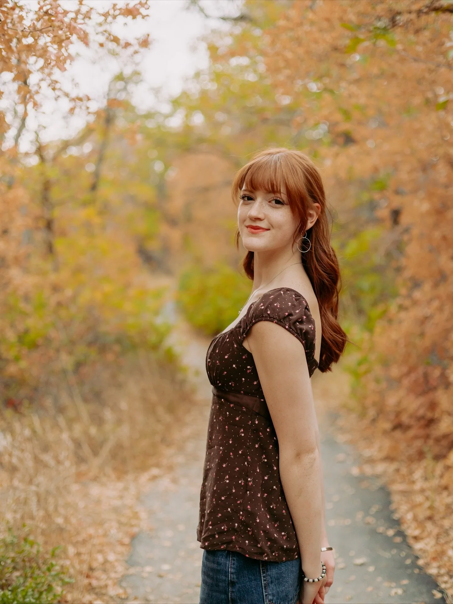 Another moment for this senior sesh 😍

#utah #utahphotographer #utahphotography #utahbusiness #utahportraitphotographer #utahfamilyphotographer #utahfamilyphotography #photo #photographer #photography #sandunes #portraits #portrait #portraitphotogra