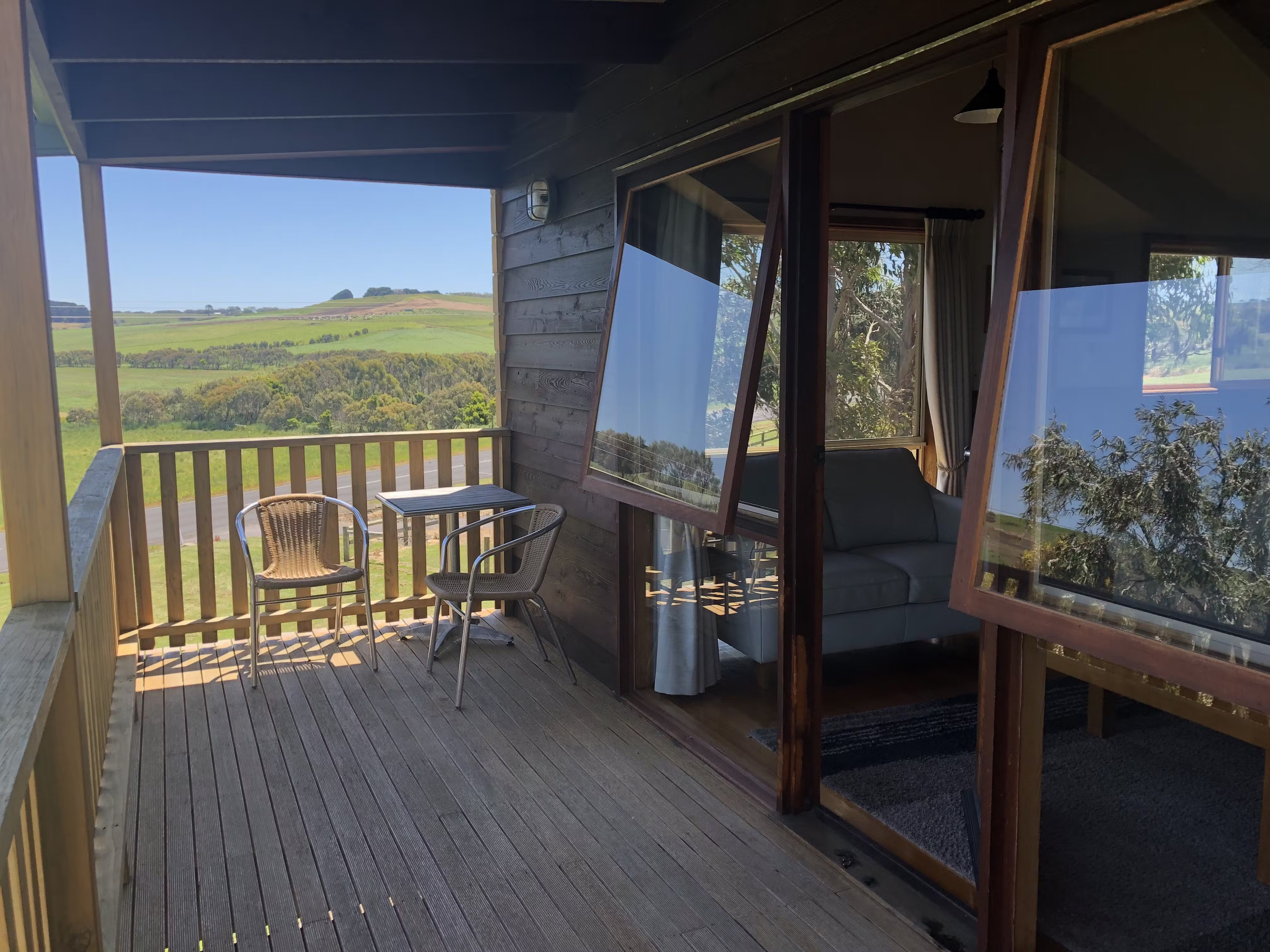 Wattle Cottage Balcony.png