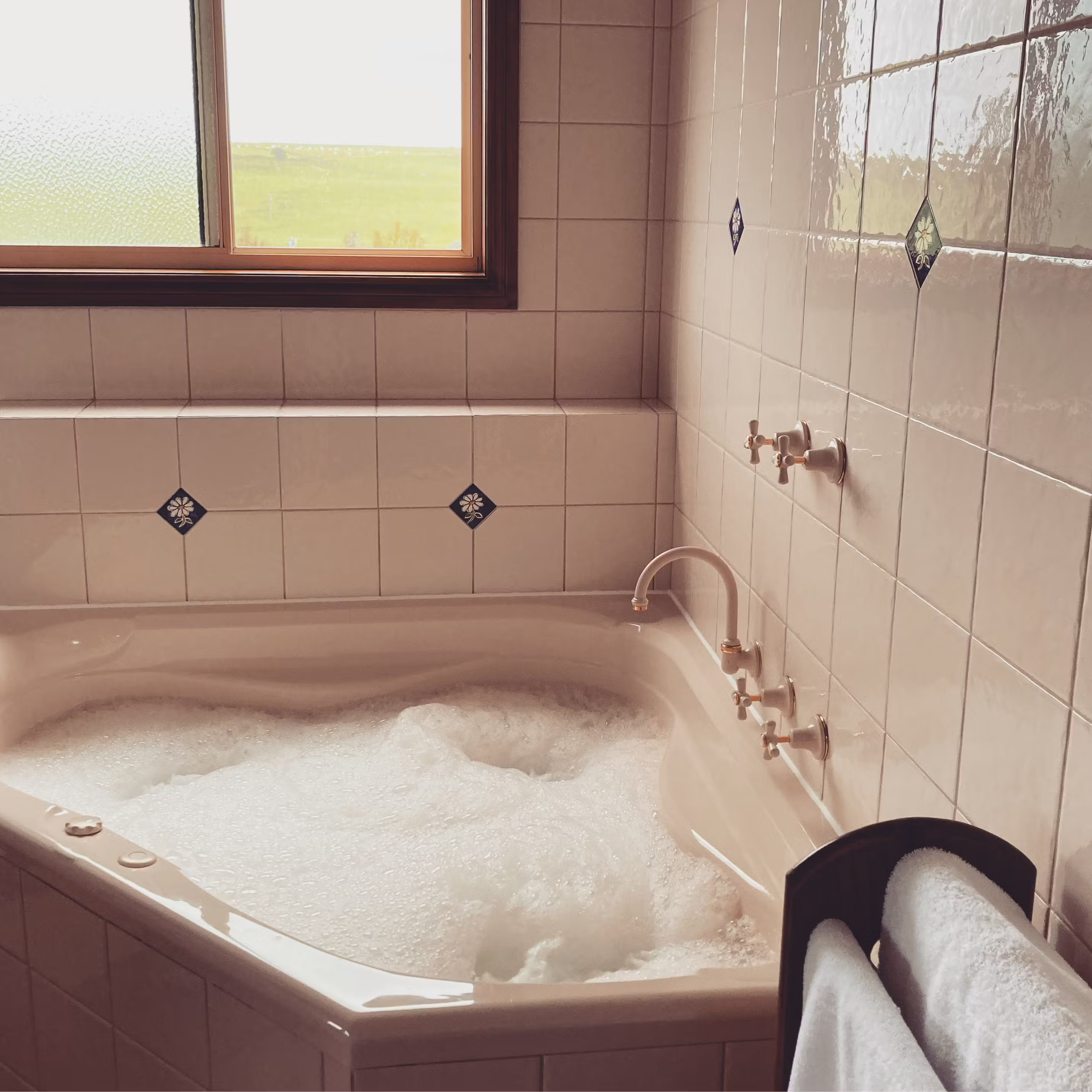 Callistemon Spa Suite Spa.png