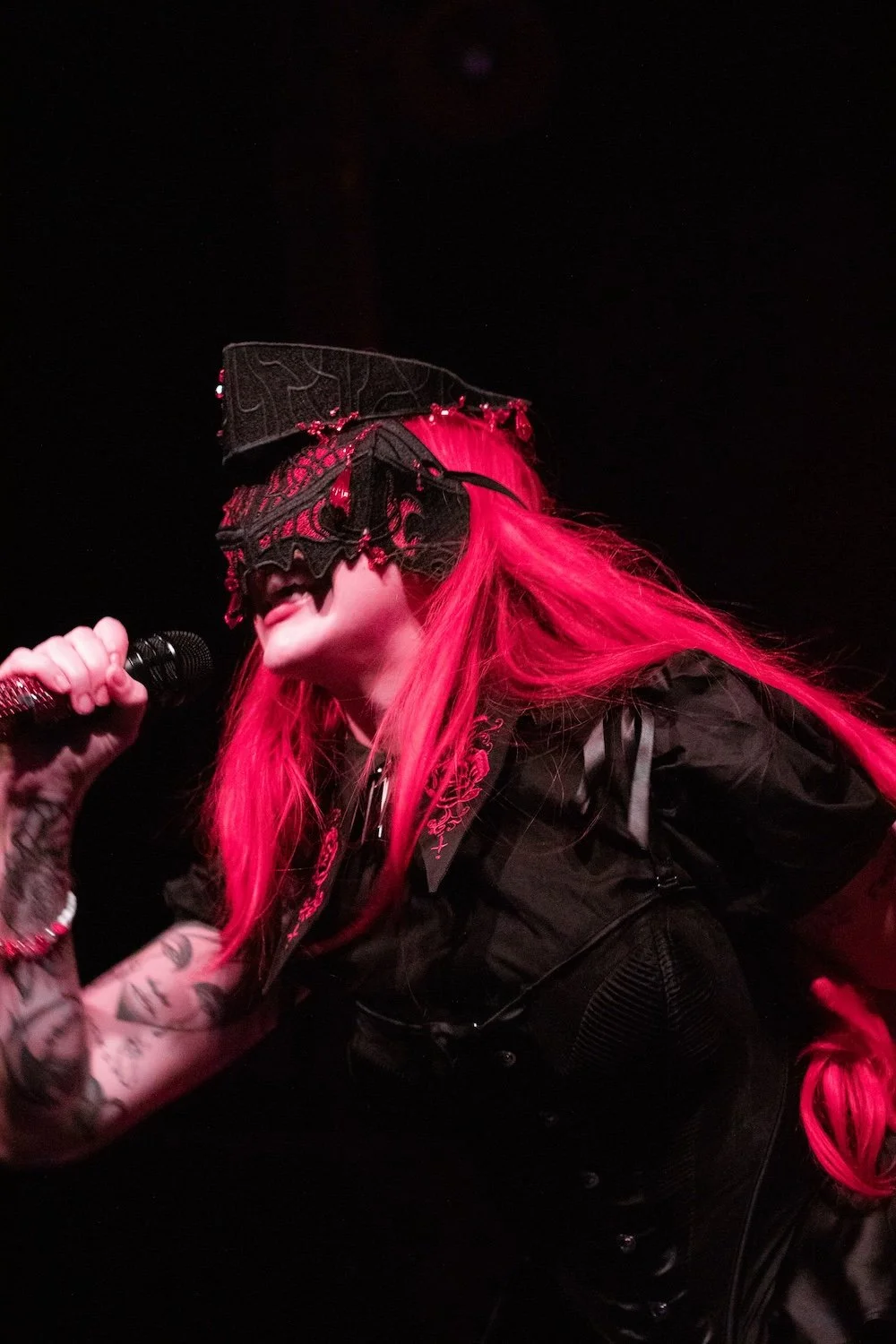 11_14_25-Vana-Ace of Spades-Sacramento CA(23).jpg