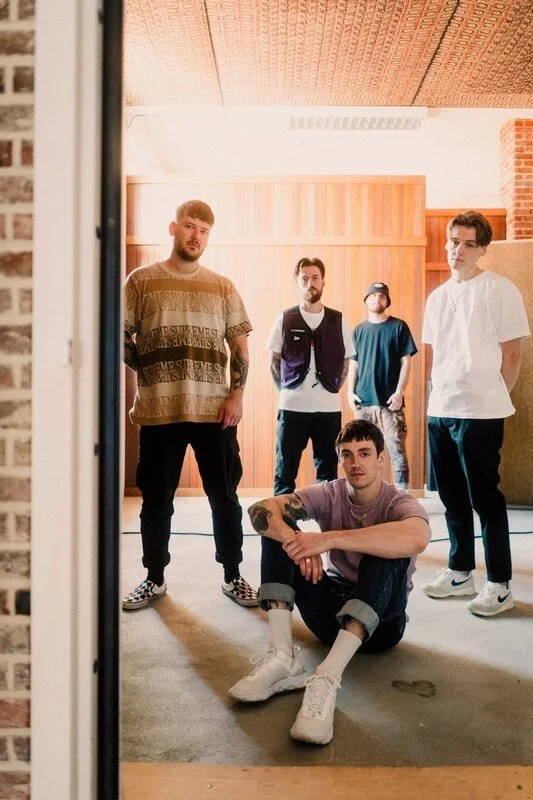 REVIEW: Trash Boat Tackles Homophobia, Bigotry and Sexuality in Their New Single "He's So Good" 