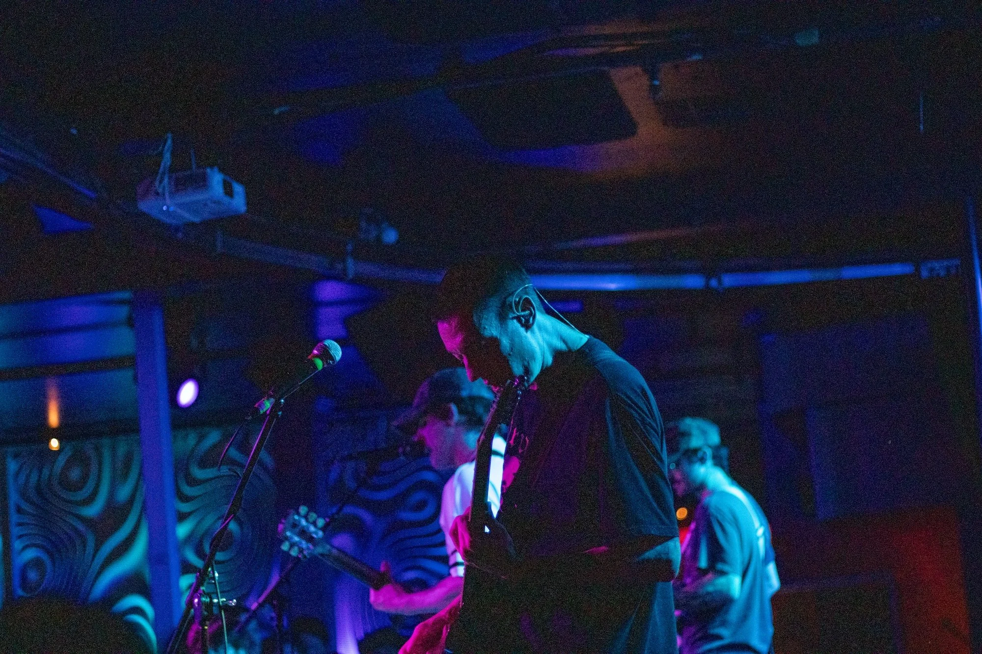 04_23_26-Heart Attack Man-Harlows-Sacramento CA(6).jpg