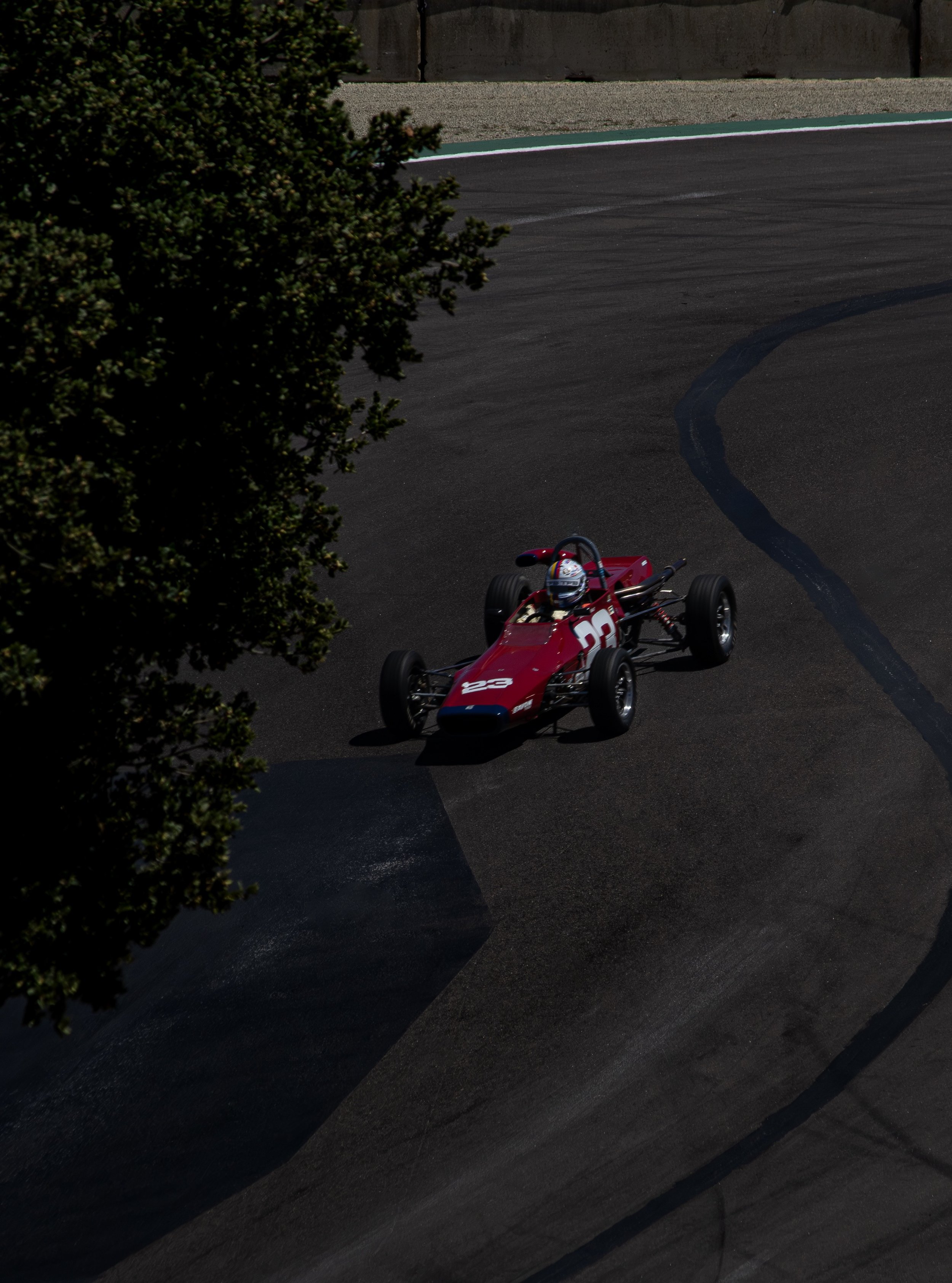 vrace.jpeg