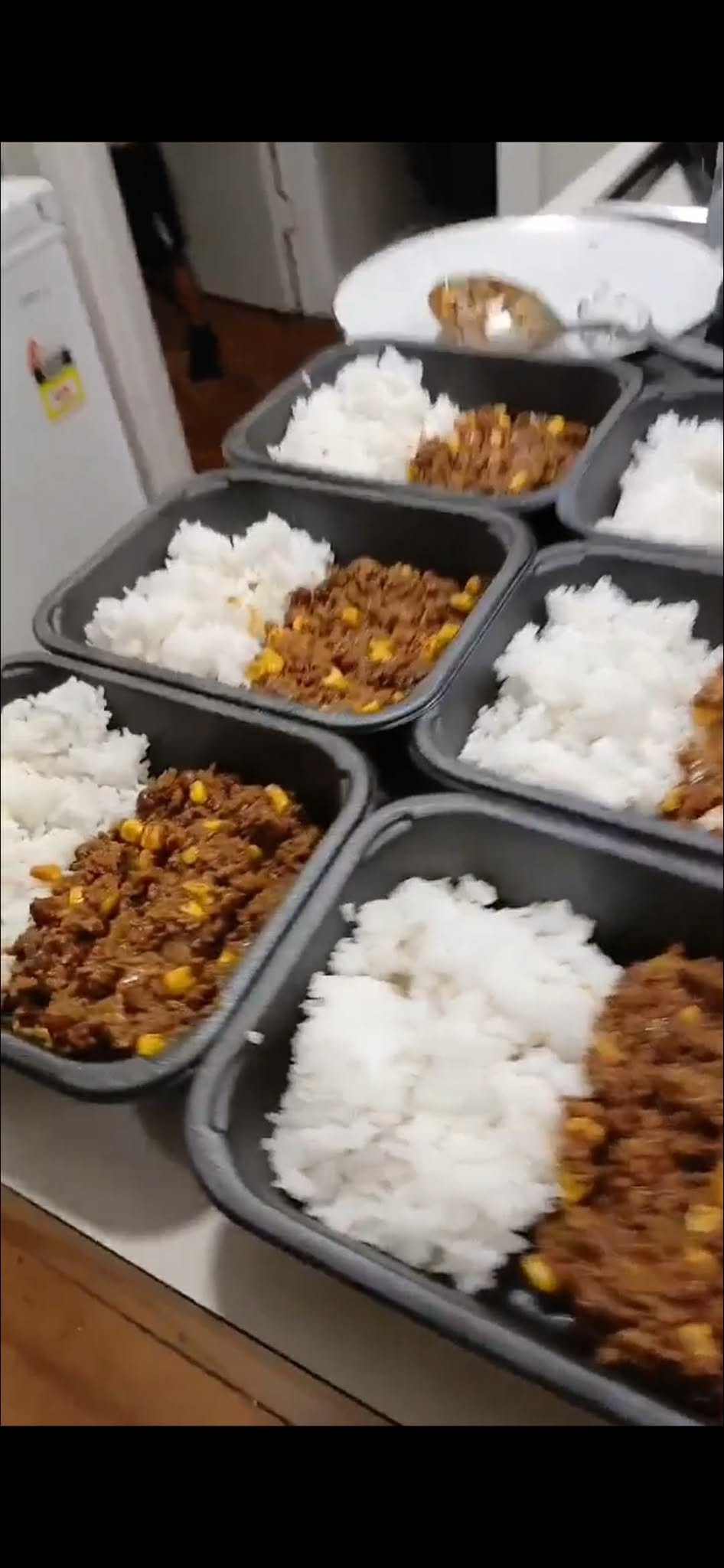 Ali and kids - feeding the homeless 2.jpg