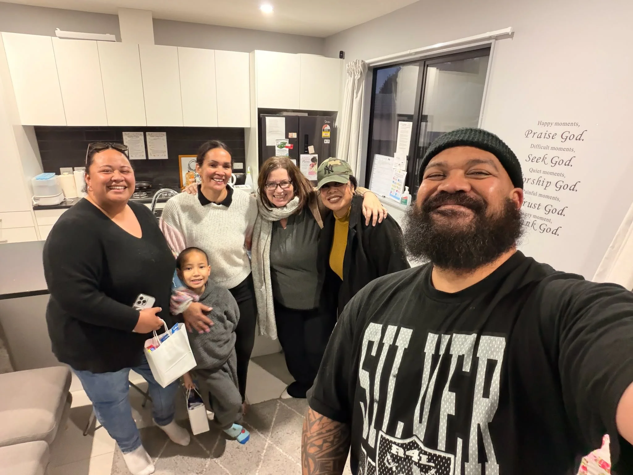 Volunteer team - neighbourhood love in action (September)