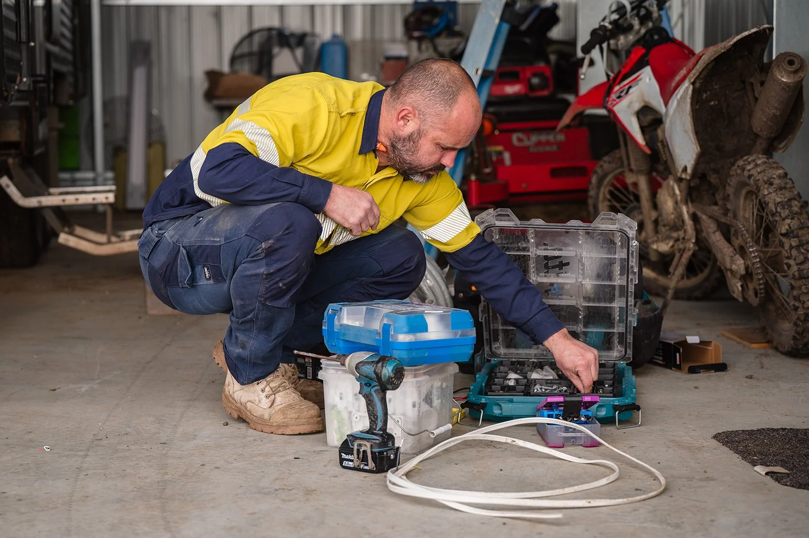Launceston Electrician, Loft Electrical Contracting