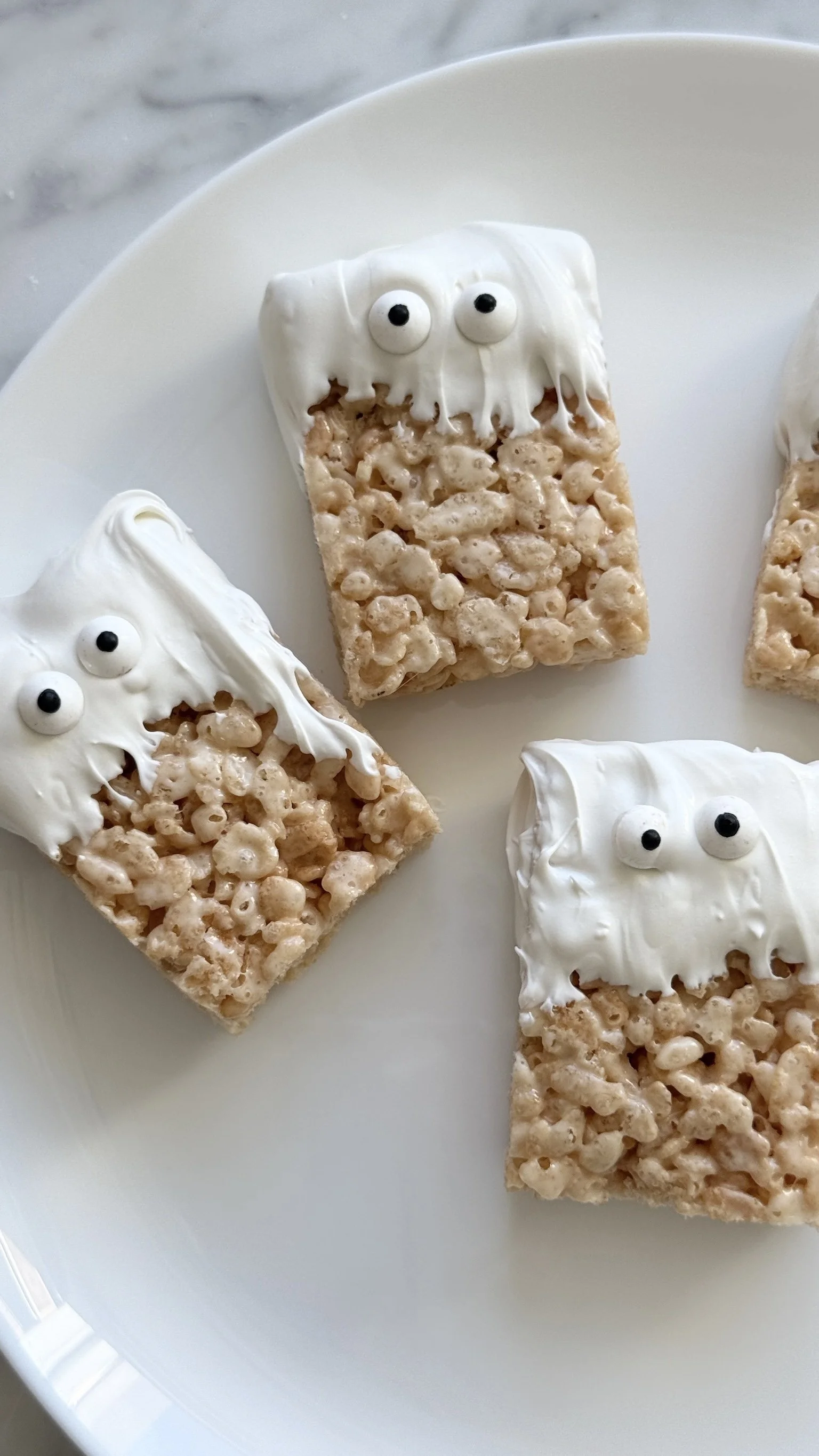 The Best (and easiest) Spooky Halloween Treat Ever