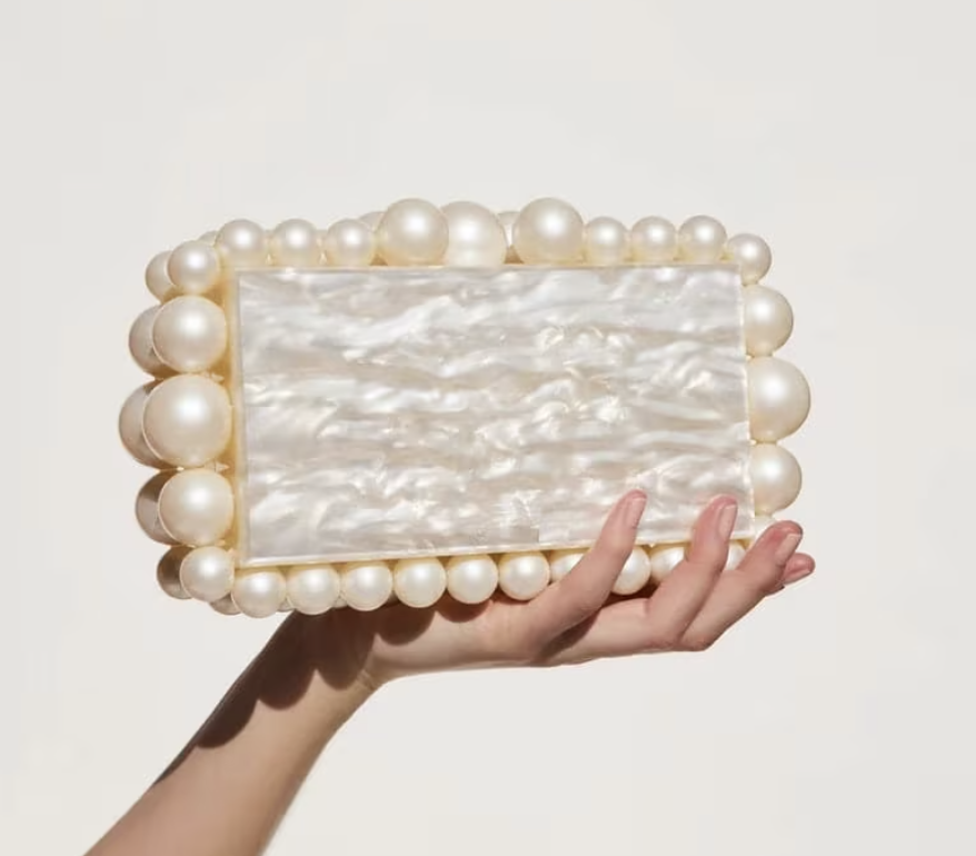 White Dresses for Your Bridal Era 