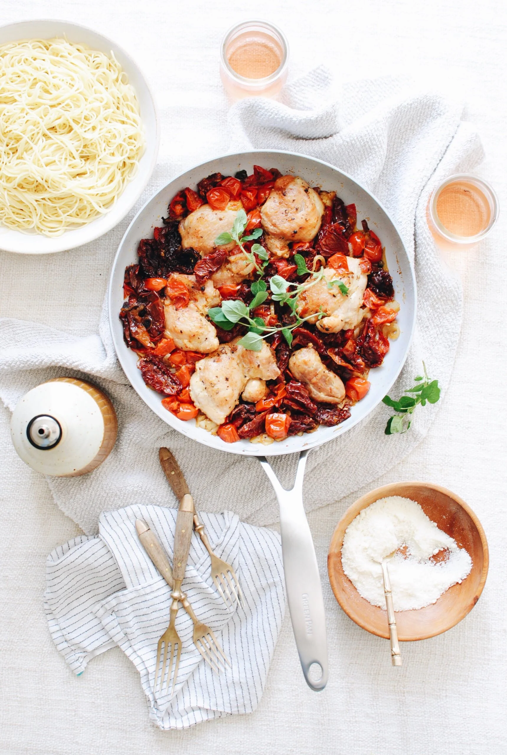 Bring the Restaurant To You With This Sun-dried Tomato Chicken Recipe