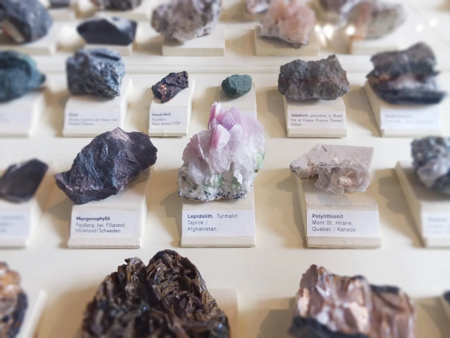 Crystal 101: Which Rocks to Buy + Where They Should Go