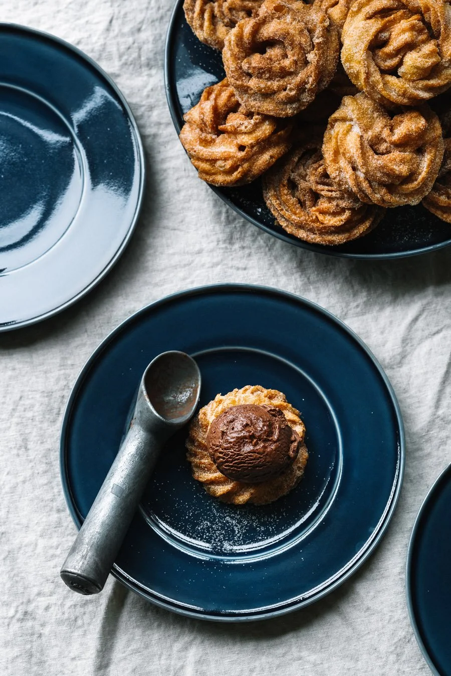 Recipe: Churros & Chocolate Ice Cream Sandwiches