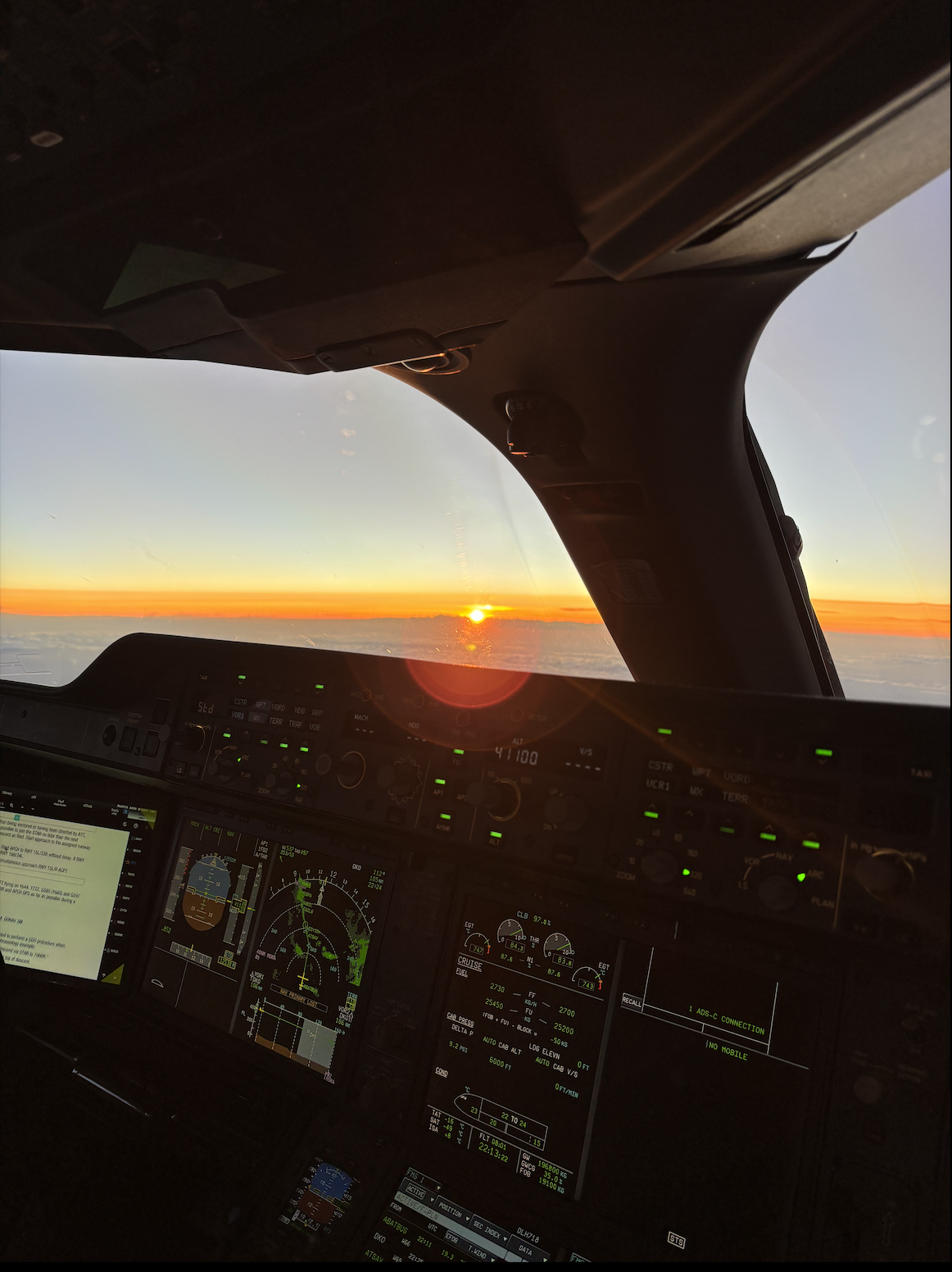 Flying Tired? A Real-World Guide to Beat Jet Lag from a Pilot