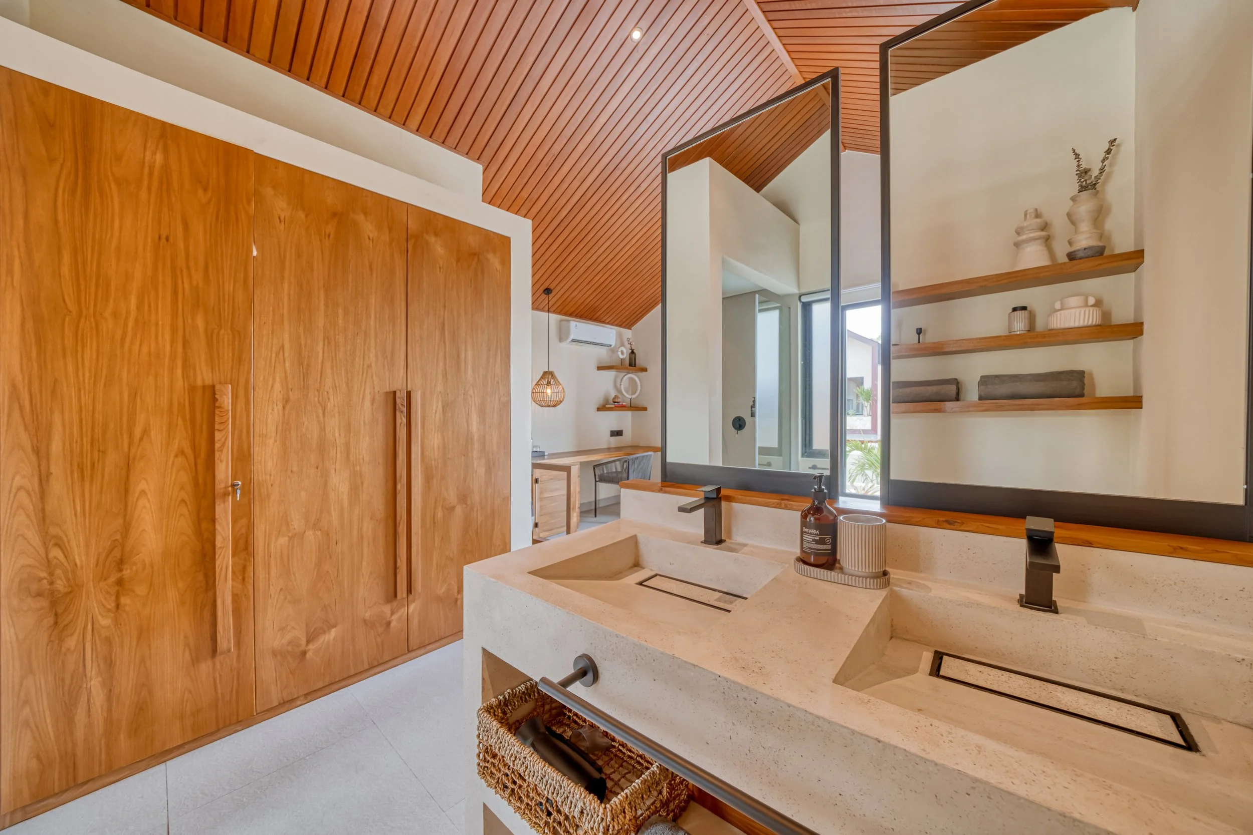 NPA00051_edit (1).jpg