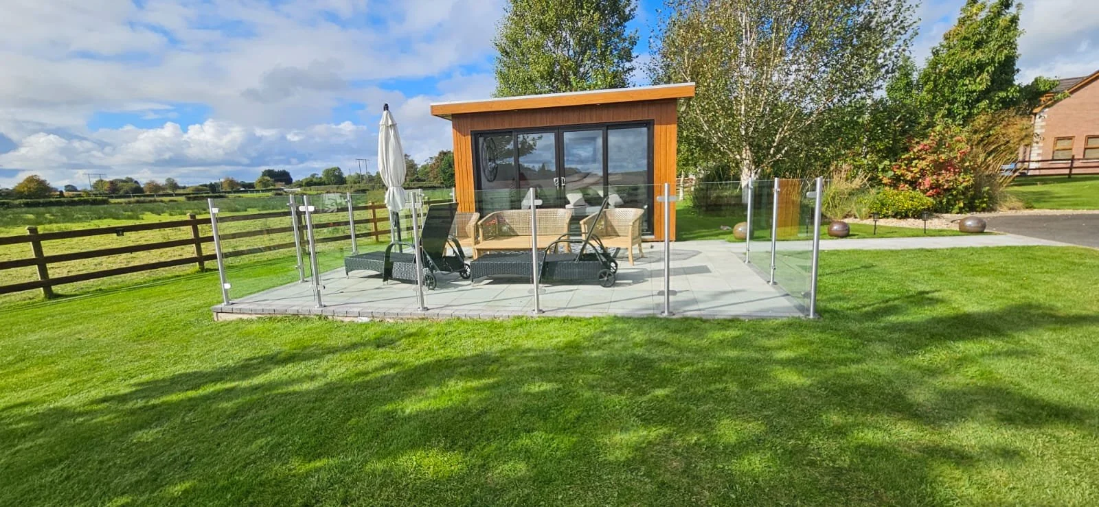 Create your very own Relaxing Retreat with a Glass Balustrade in your outdoor space