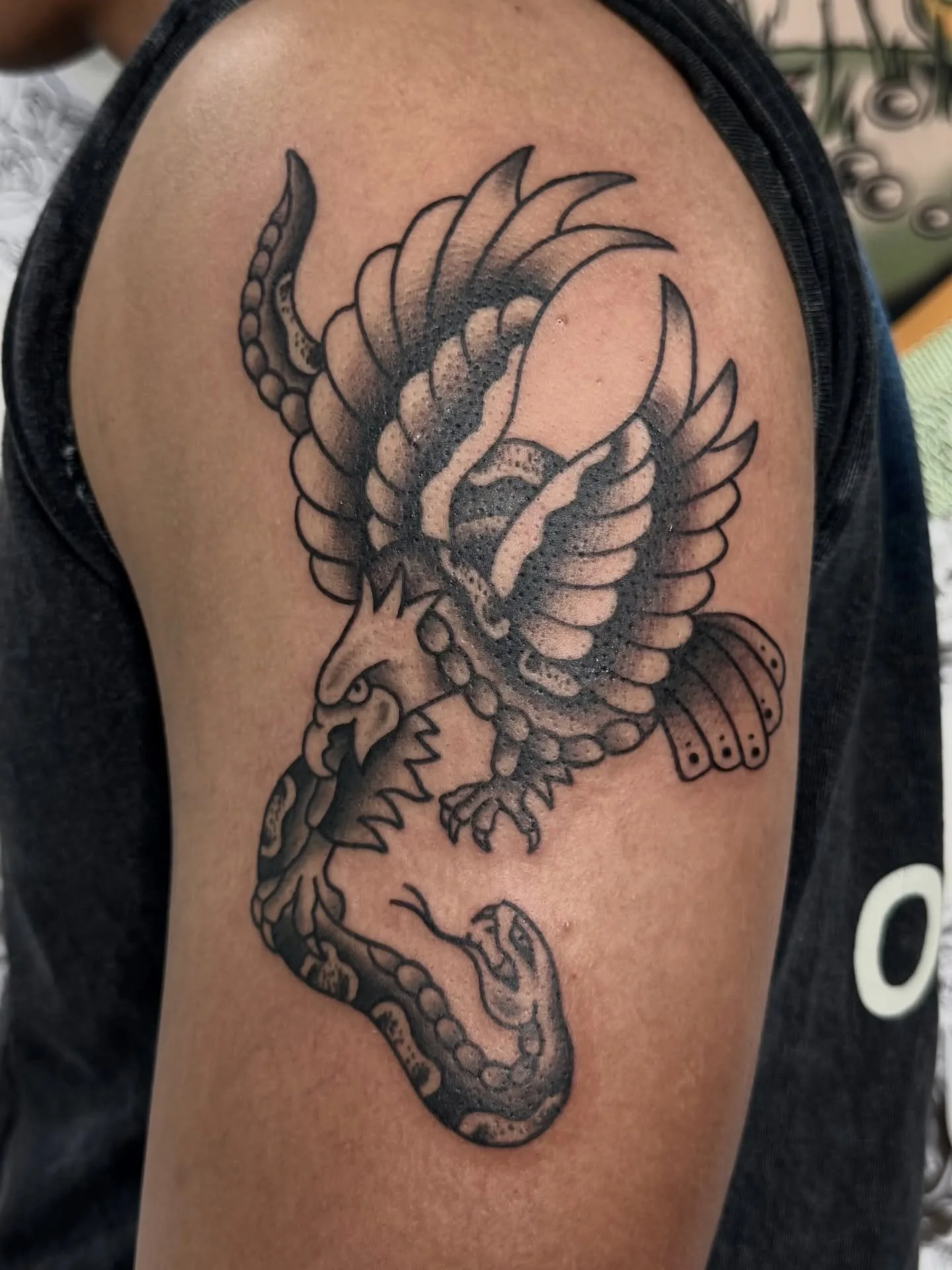 I have some exciting news to share soon for people in Melbourne for March, keep your eyes peeled because spots will be limited 🕸️

#arteryink #sunshinecoasttattoo #brisbanetattoo #traditionaltattoo