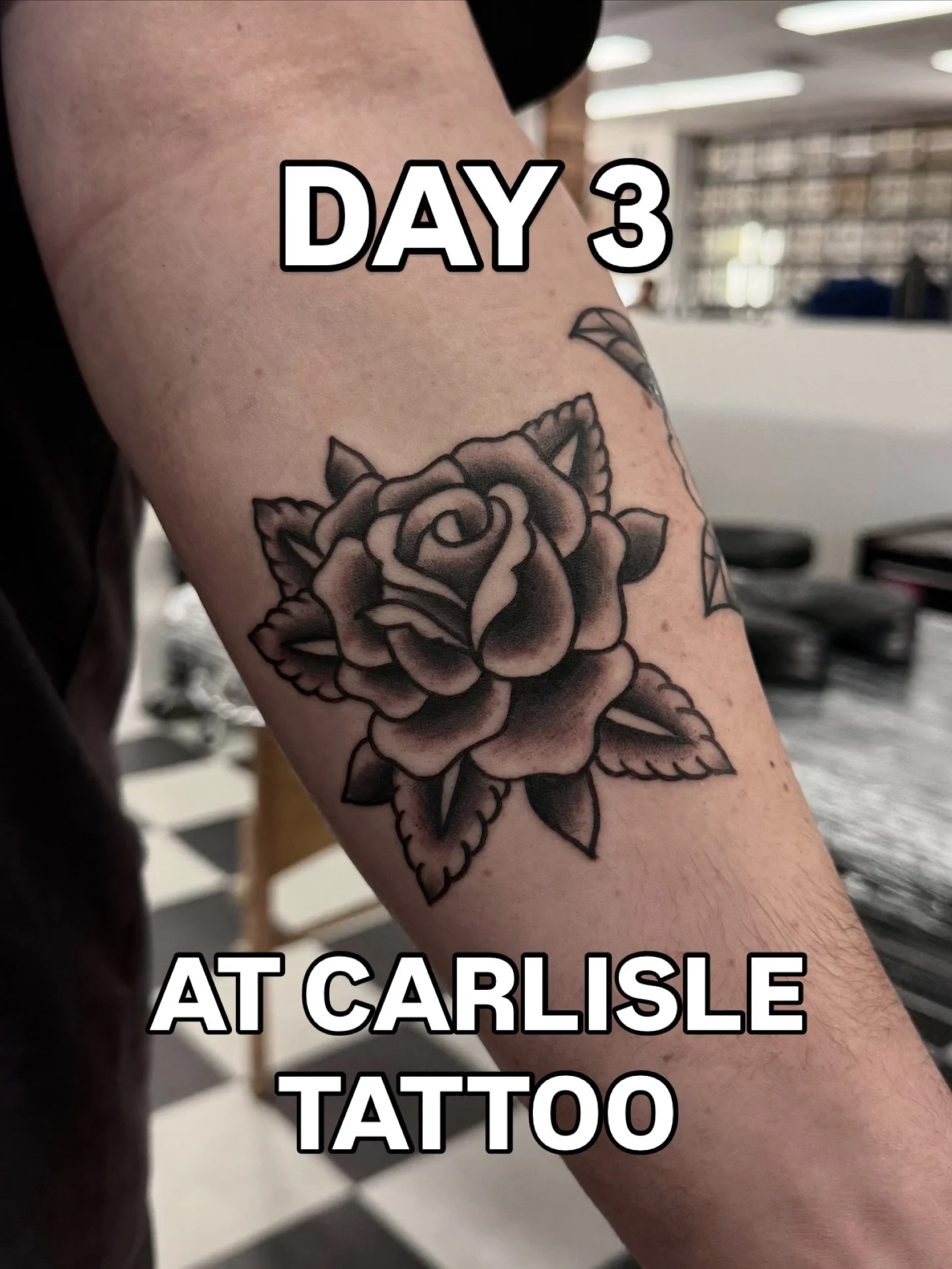 Made a bunch of tattoos amongst some very talented artists at Hal&rsquo;s station - what more could you ask for! 

#traditionaltattoo #blacktattoo #traditionaltattoo #tattoo #rosetattoo