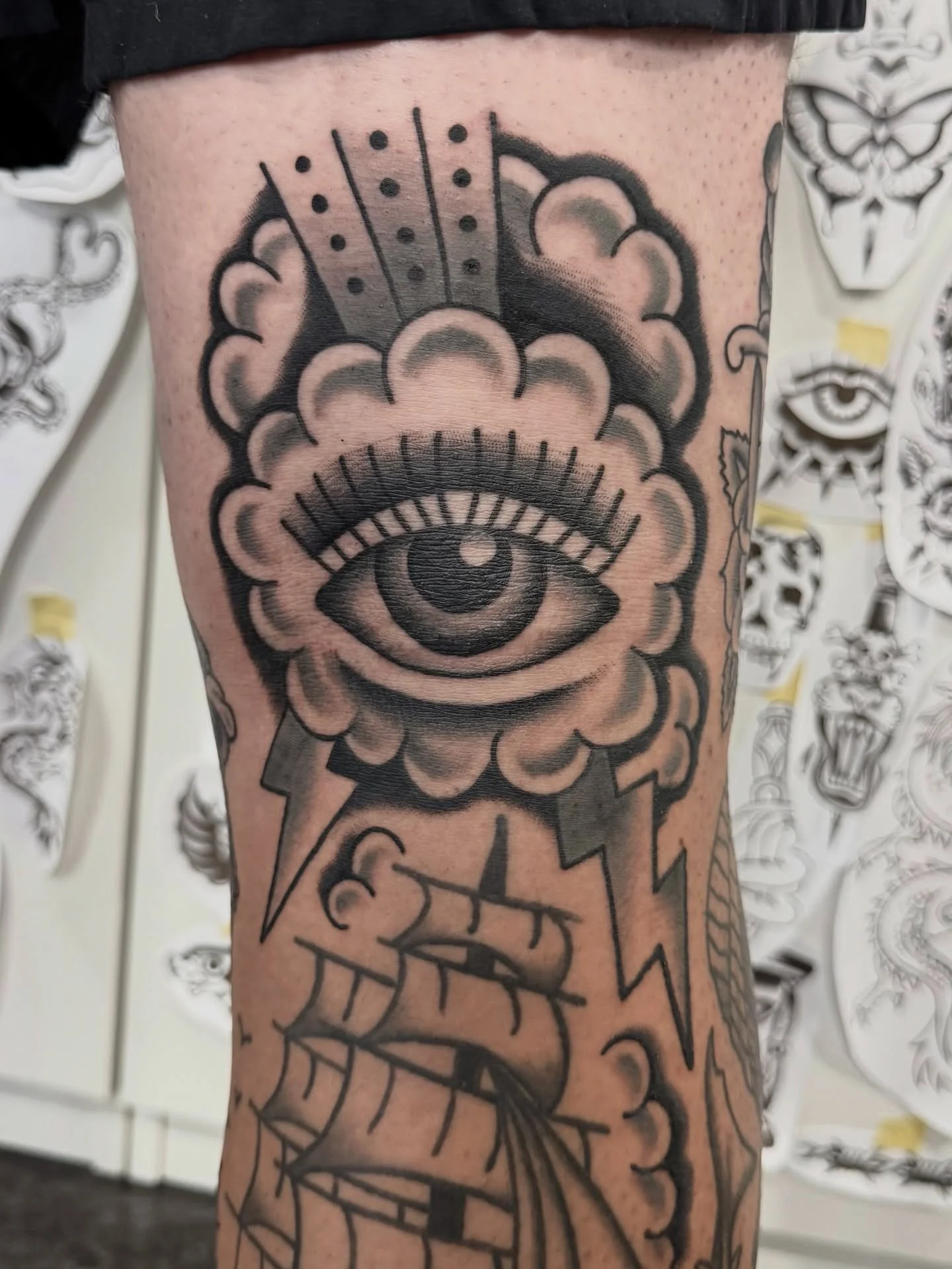 A few new additions to a nautical themed leg. Some work by me, some by others ⚓️
DM TO BOOK