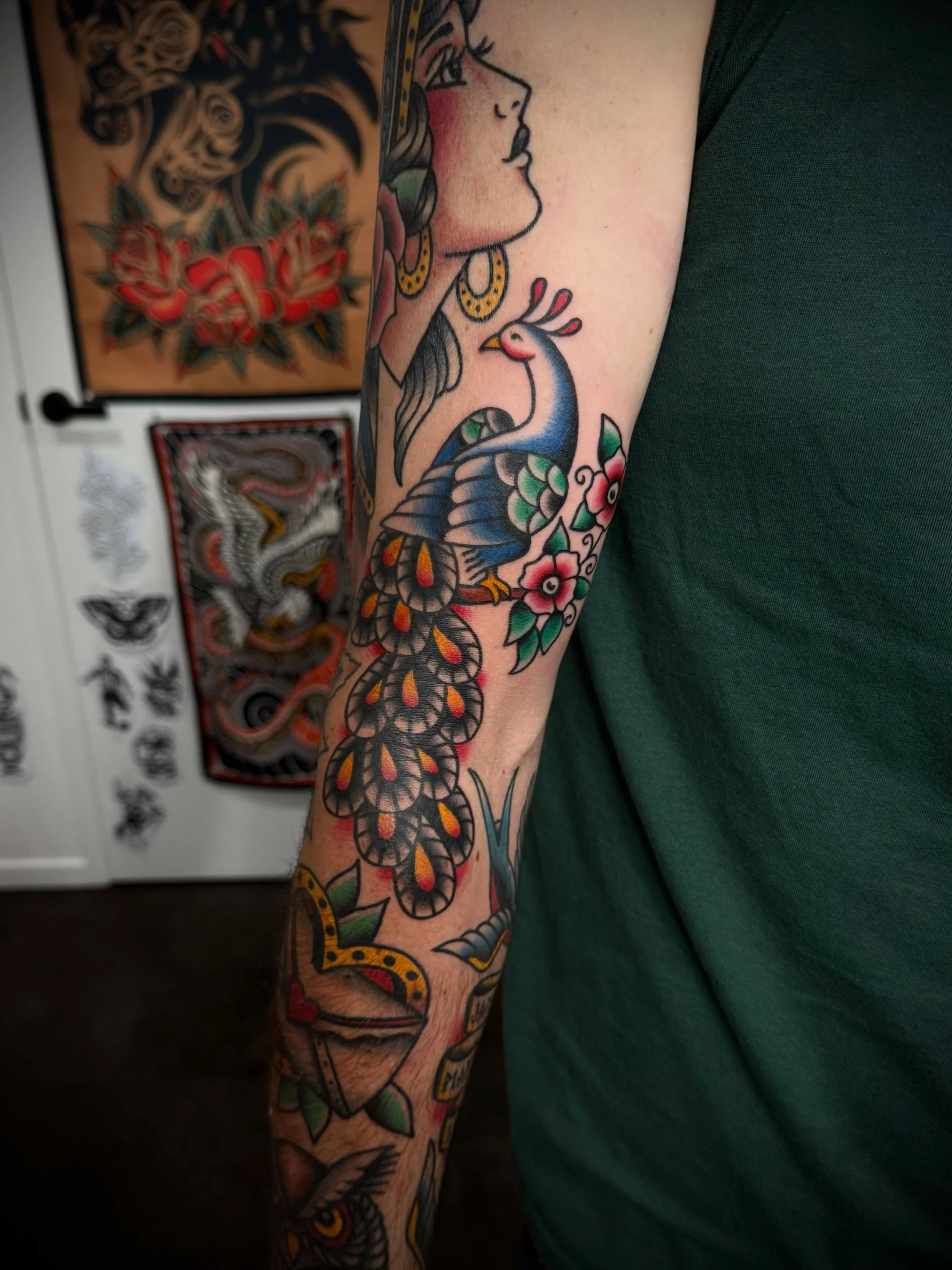 Fresh peacock, the rest is healed. Working our way up the arm 💪
Thanks for your commitment Nick! 
I love tattooing ❤️

#sunshinecoasttattoo #traditionaltattoo #tattoo #colourtrad #classictattoo