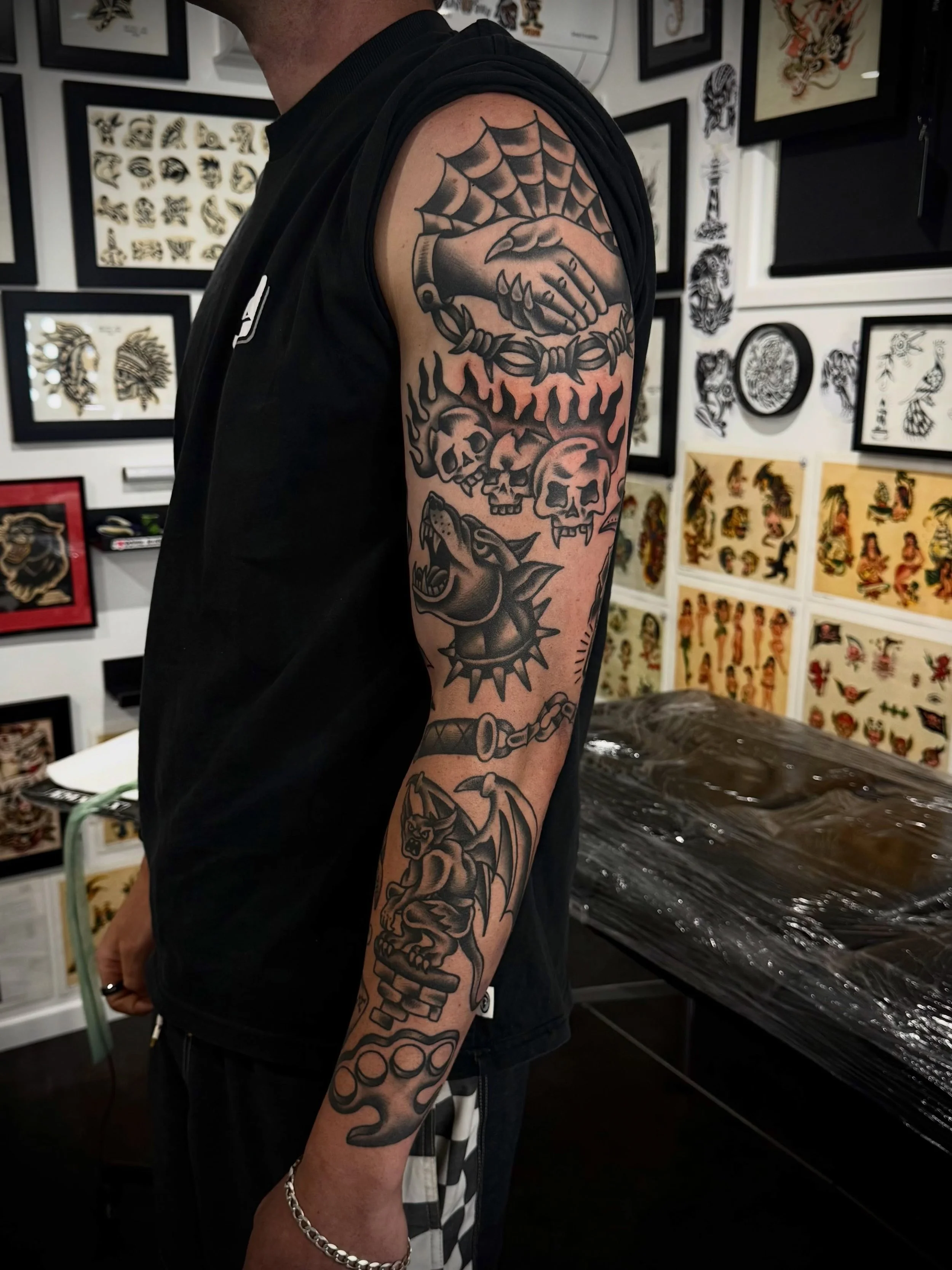 Chipping away at Mac&rsquo;s arm! A lot of it healed, new flames, masks, plague doc and scythe. Thanks for your commitment dude! 

#sunshinecoasttattoo #traditionaltattoo #tattoo #blackworkers #brisbanetattoo