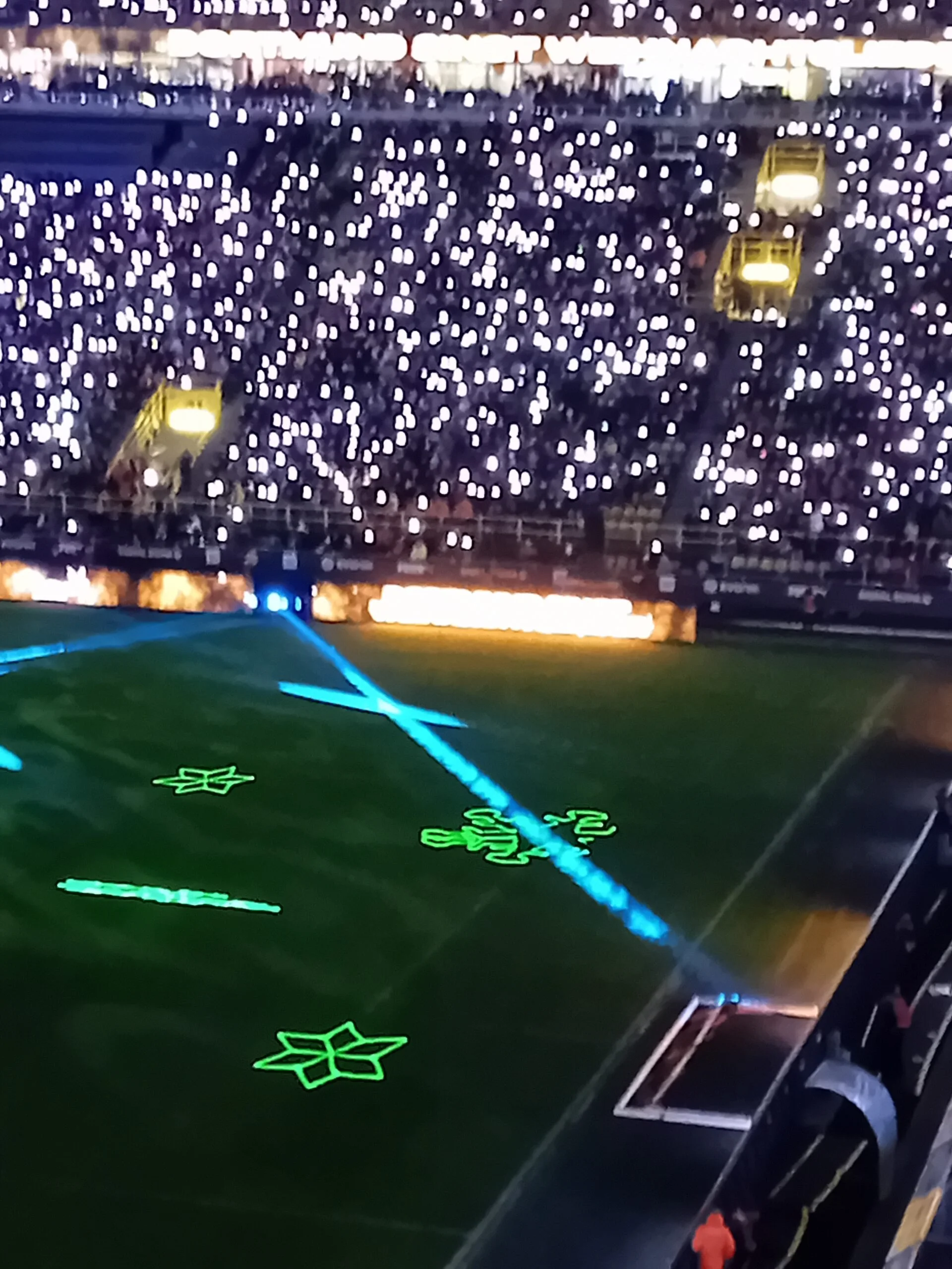 Dortmund singt Weihnachtslieder – ein Gänsehaut-Abend im schönsten Stadion der Welt