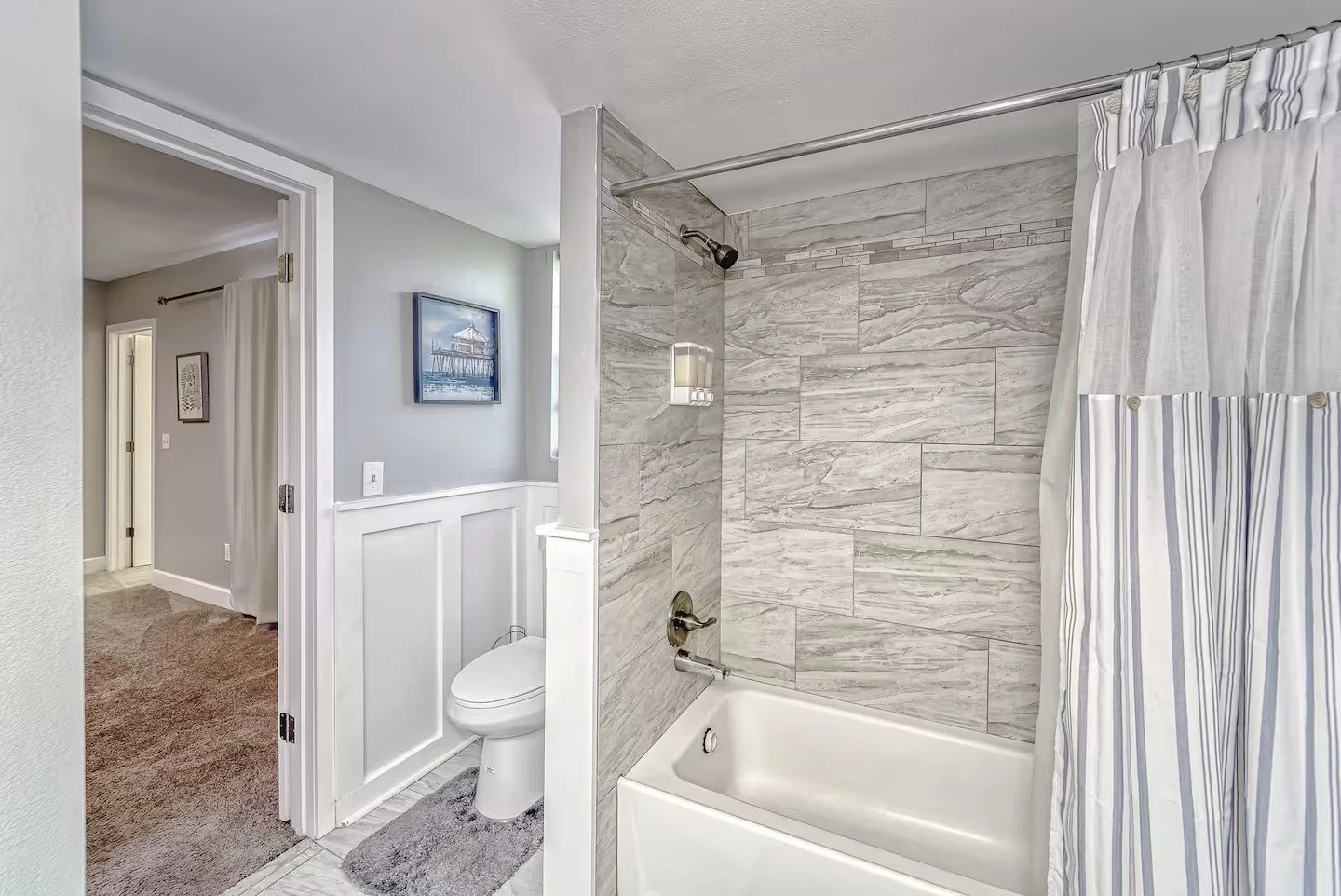 NYE Upper Bathroom.jpeg