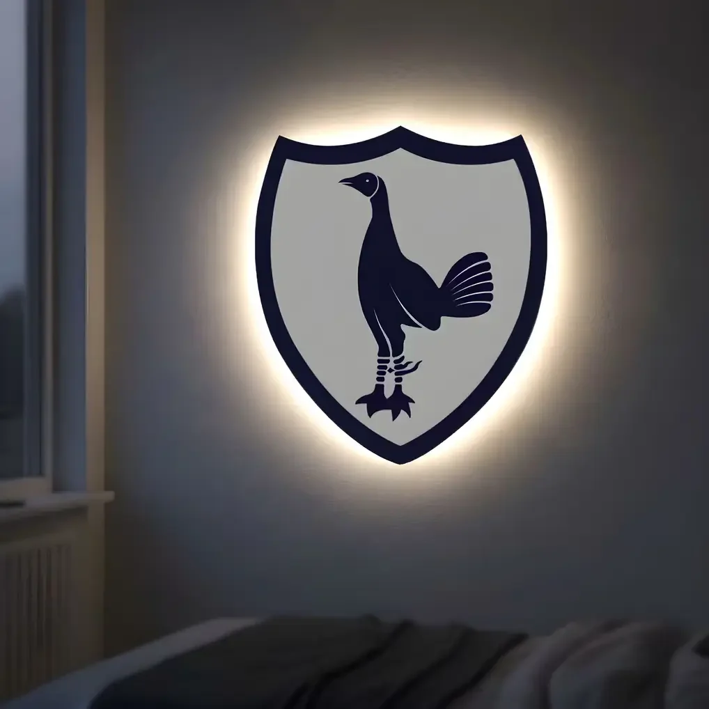 Tottenham Hotspur Navy Retro Cockerel Crest LED Backlit WallLite
 £60.00 
