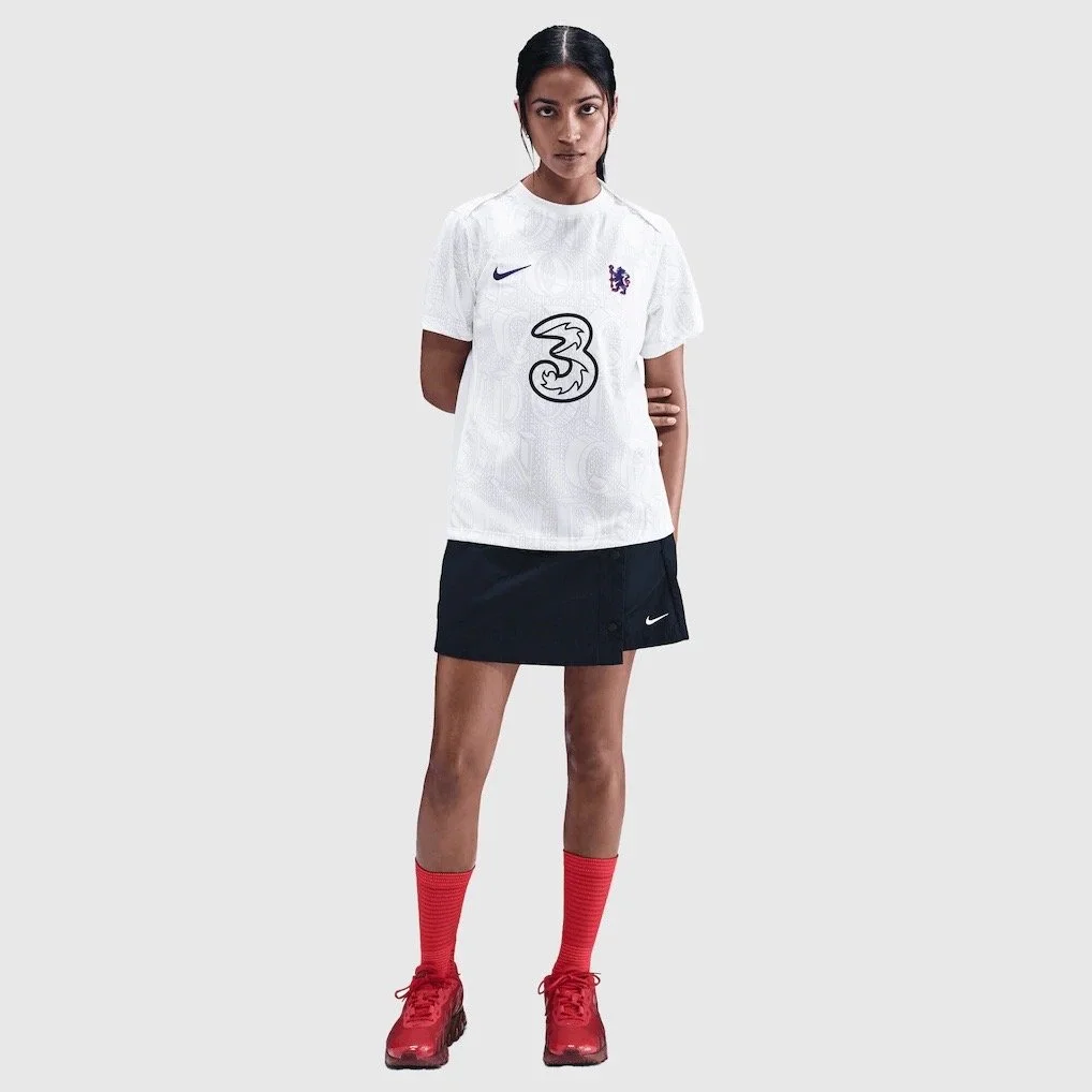 Chelsea Nike Pre Match Top - White - Womens - £47.99
