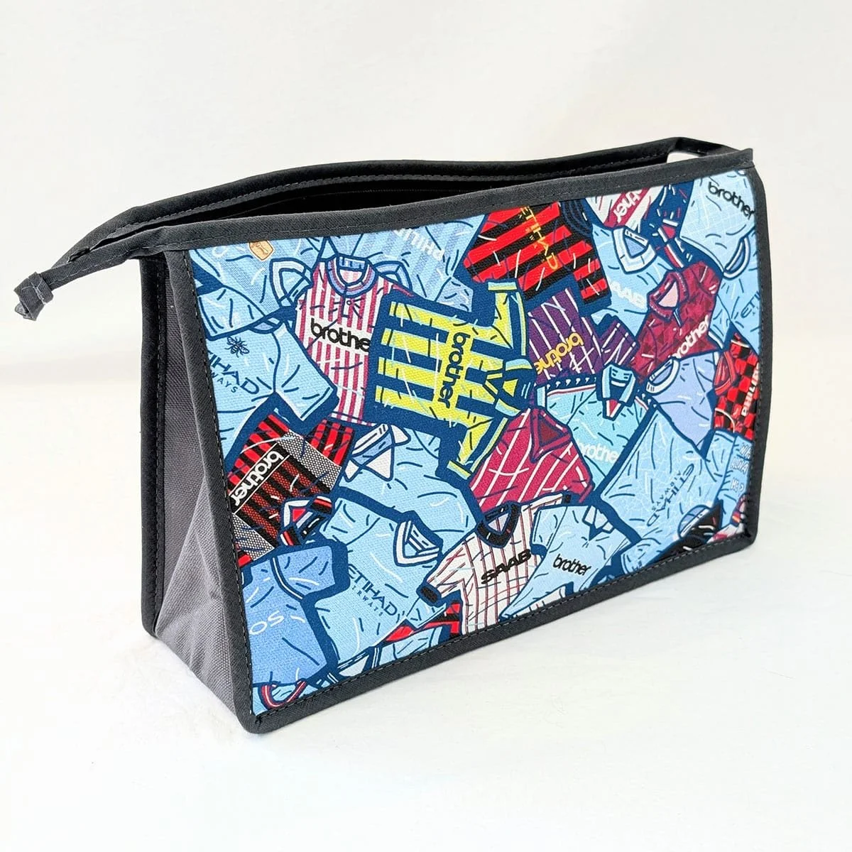 Legendary Man City FC Kits Washbag
 £23.99  